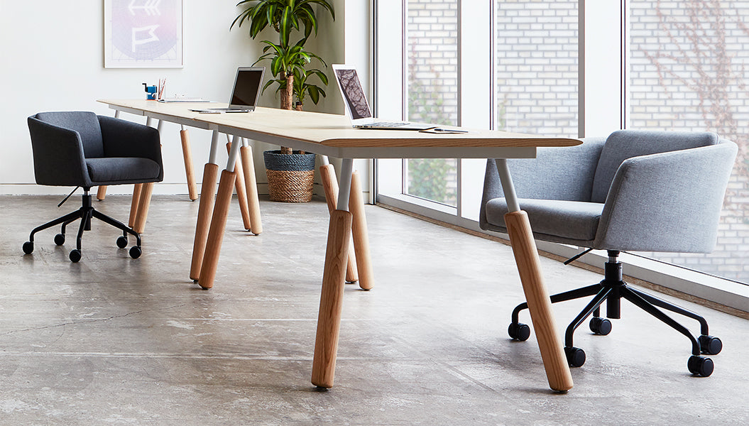 Radius Task Chair Chair Gus* Four Hands, Mid Century Modern Furniture, Old Bones Furniture Company, Old Bones Co, Modern Mid Century, Designer Furniture, https://www.oldbonesco.com/