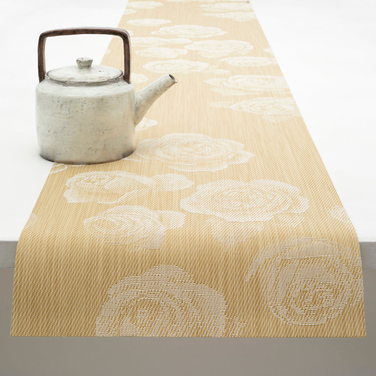 Rosette Table Runner
