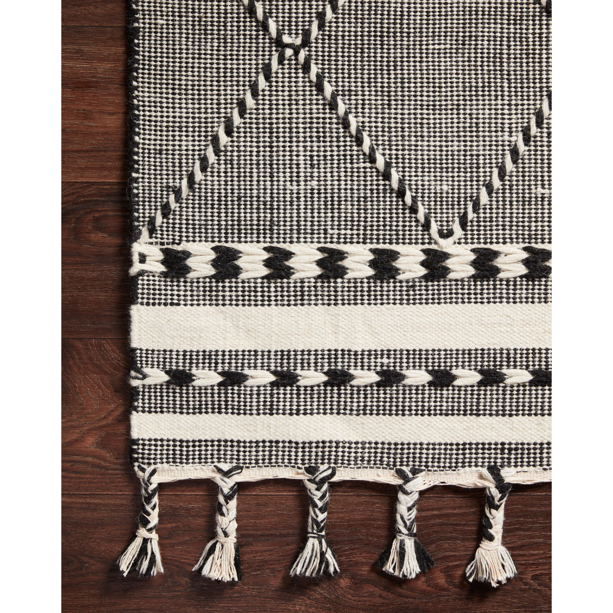 Loloi Sawyer Black Rug by Loloi
