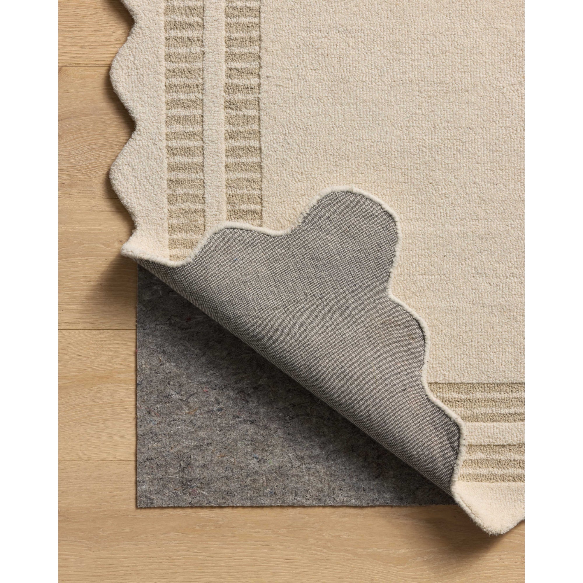 Chris Loves Julia x Loloi Scottie Ivory/Grey Rug