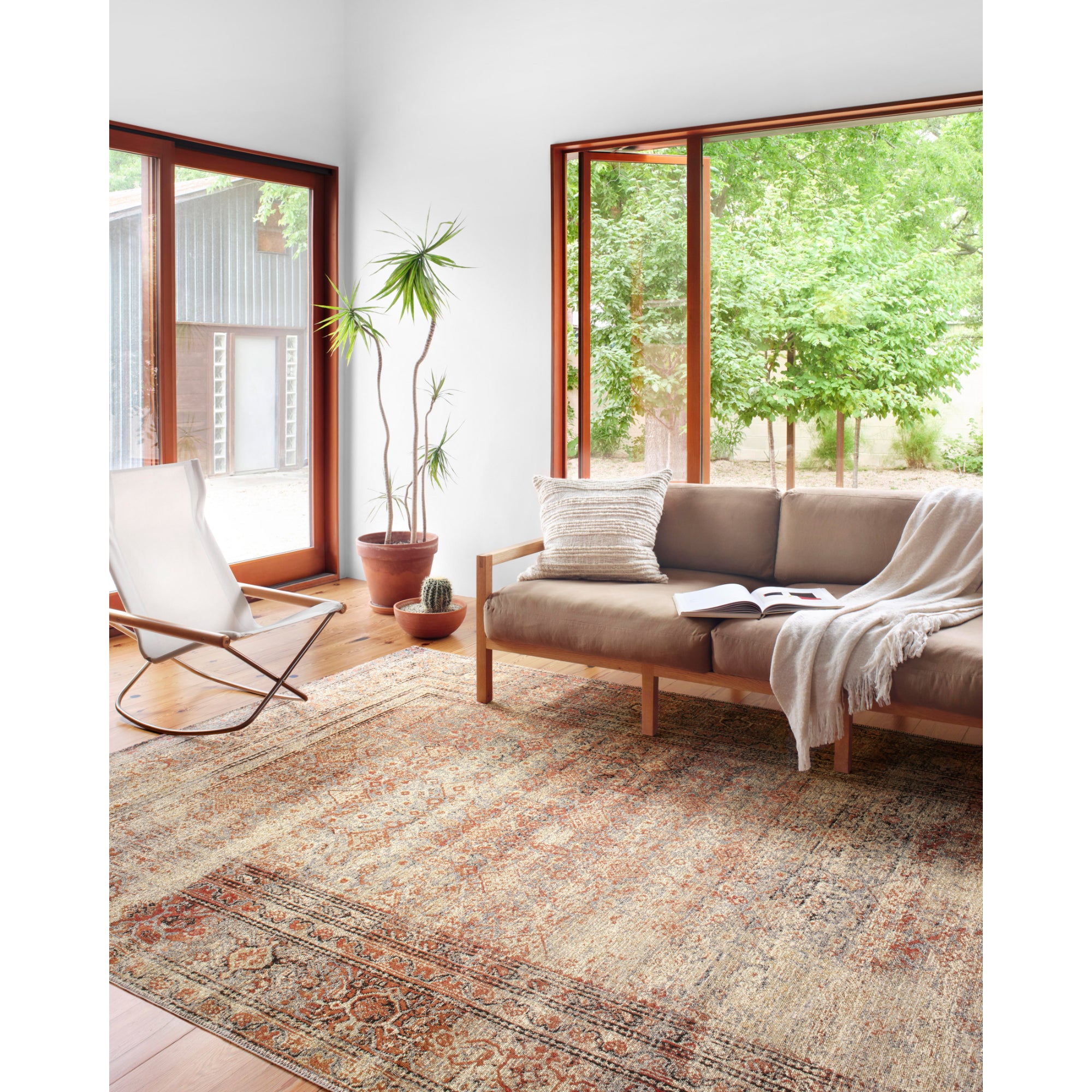 Loloi Sebastian Natural/Brick Rug