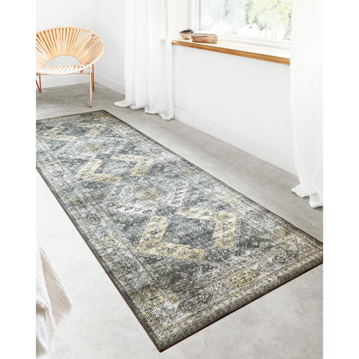 Loloi Skye Graphite/Silver Rug by Loloi