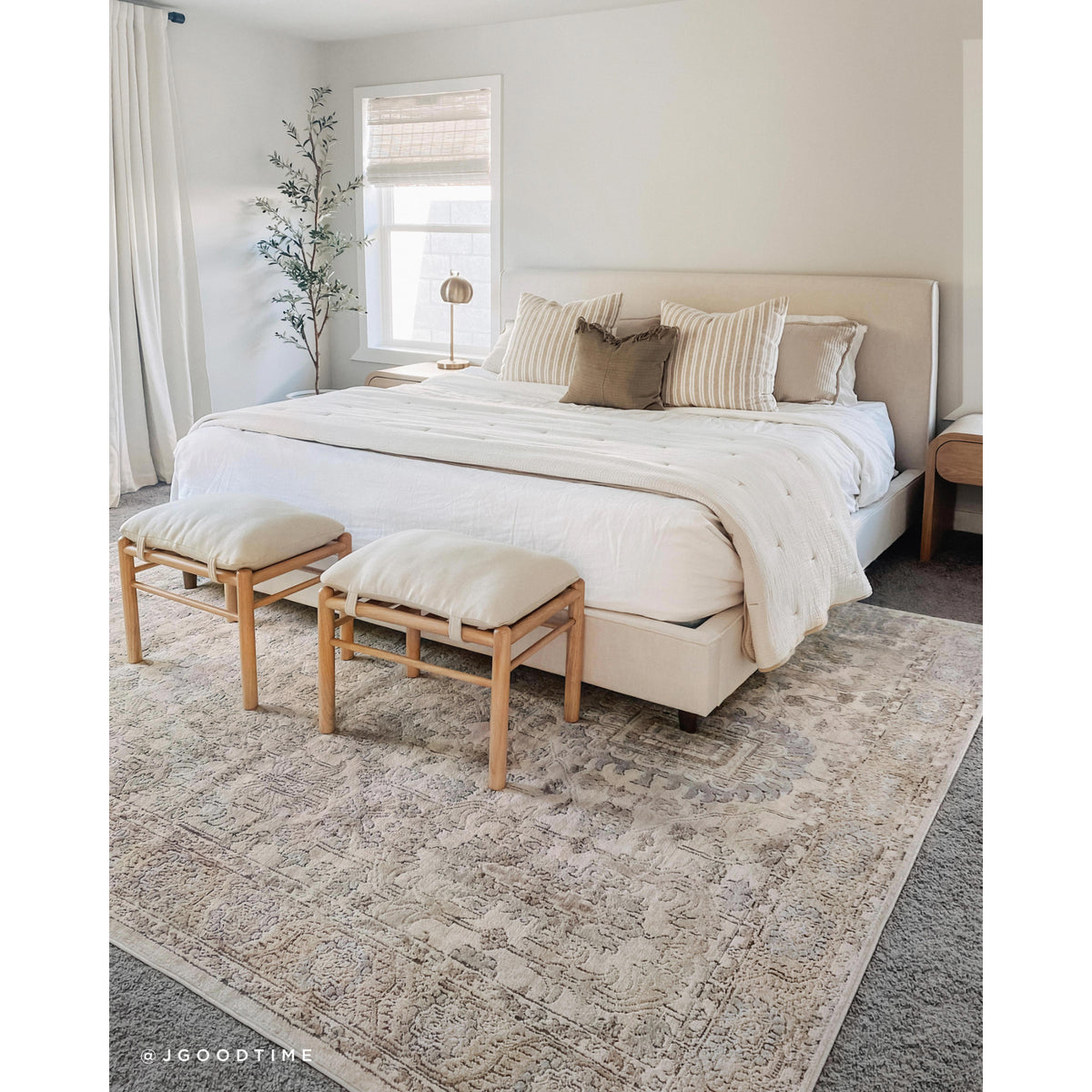 Loloi Teagan Ivory/Sand Rug by Loloi