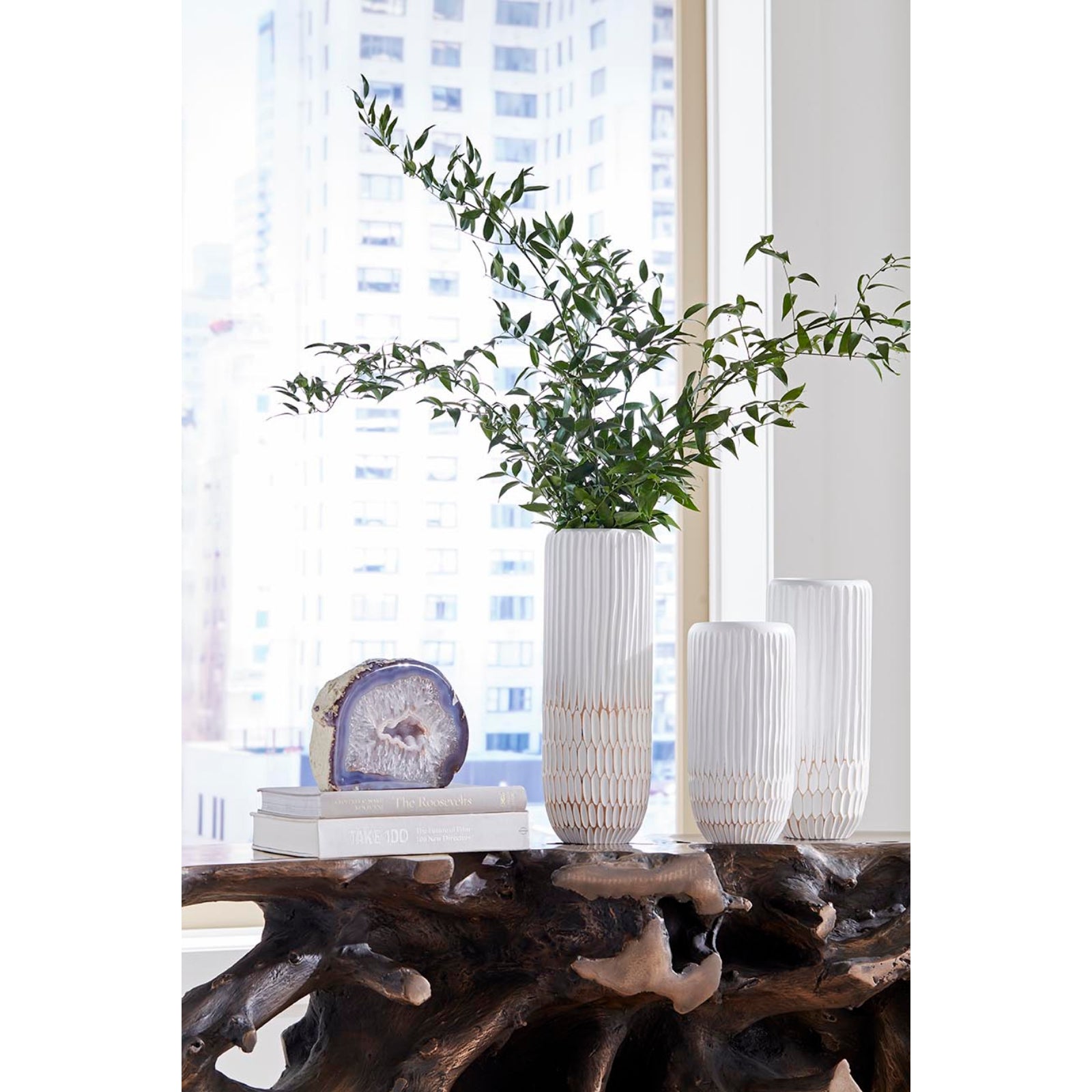 Lacuna Vase