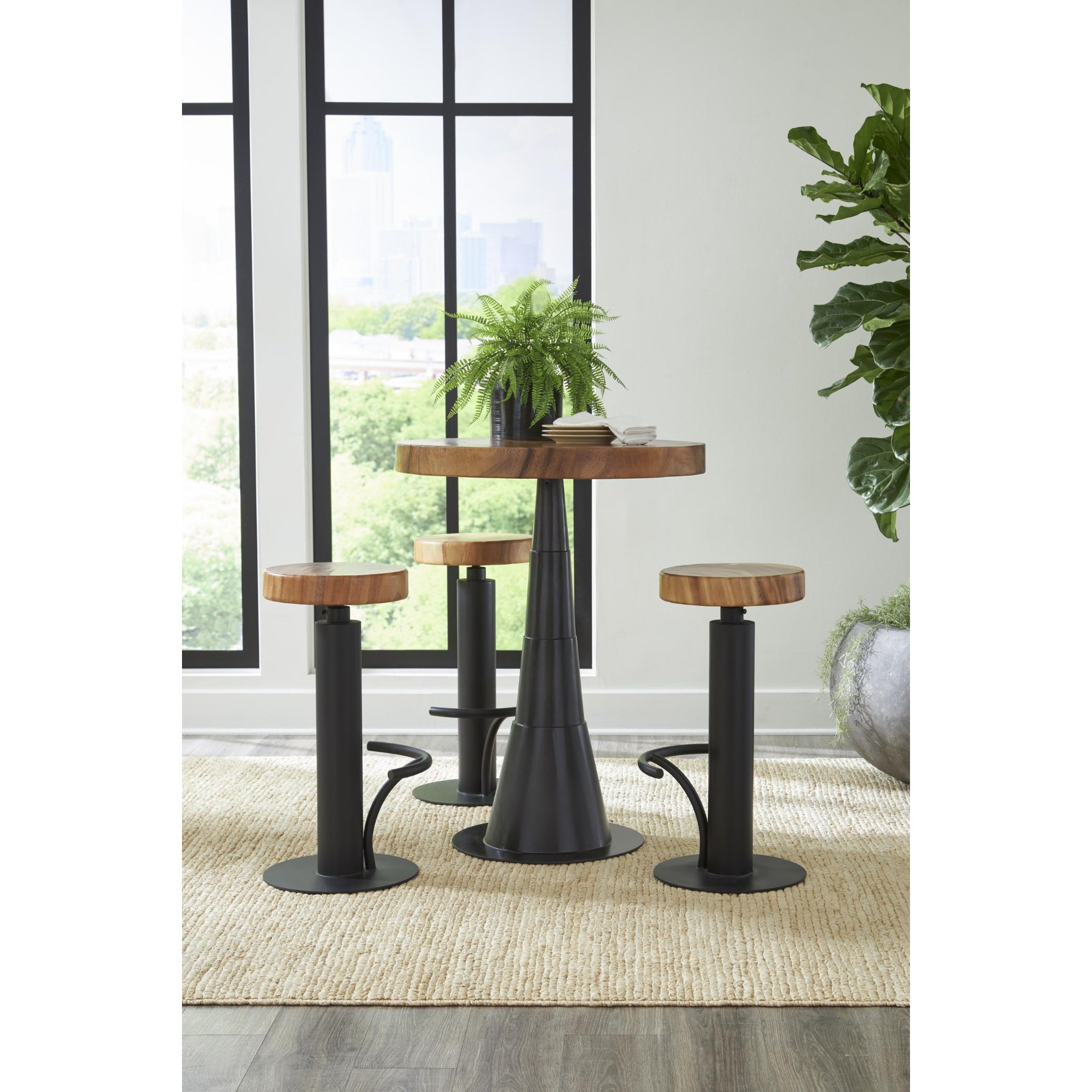 Black Swivel Seat Iron Bar Stool