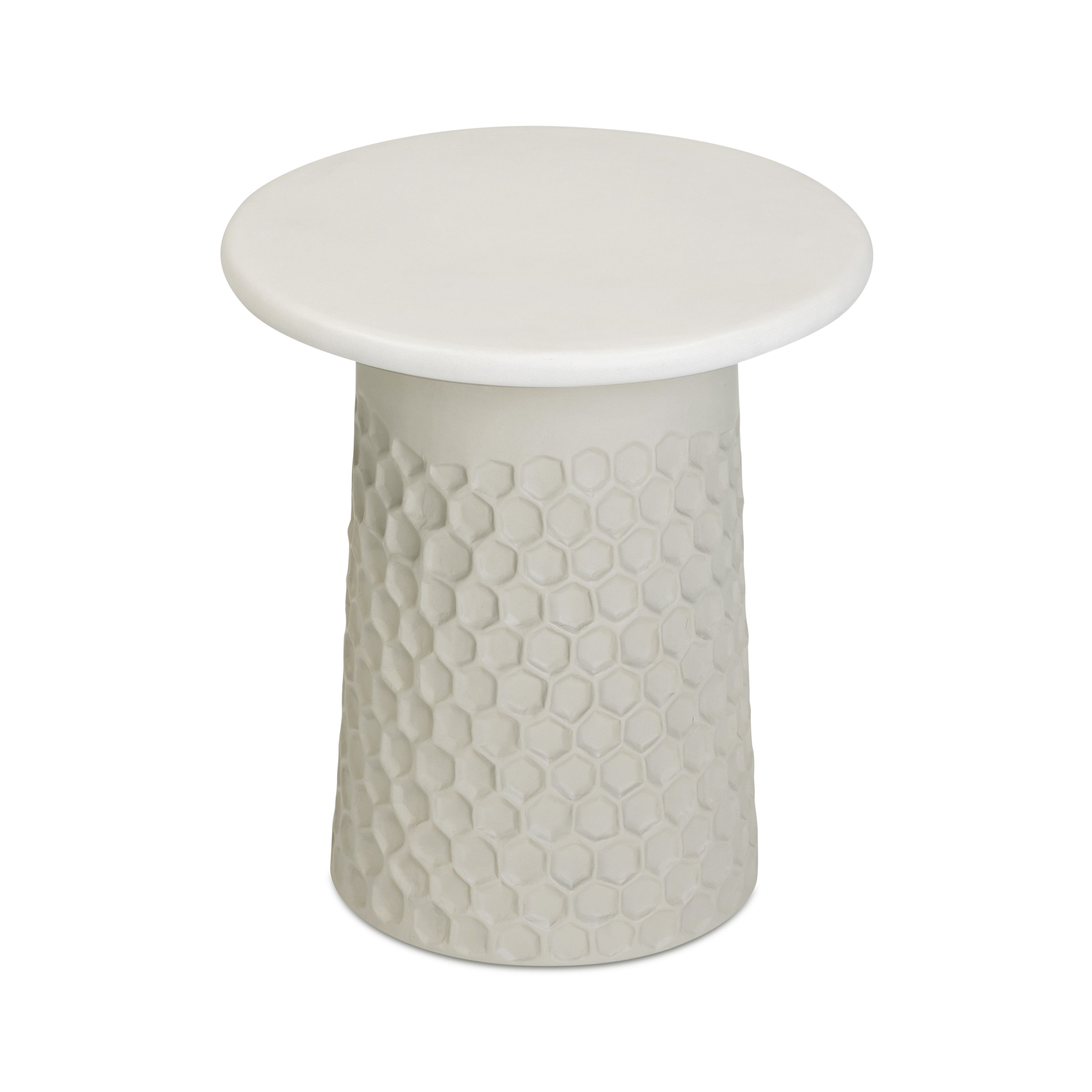 Hessa Indoor/Outdoor Concrete Chiseled Side Table