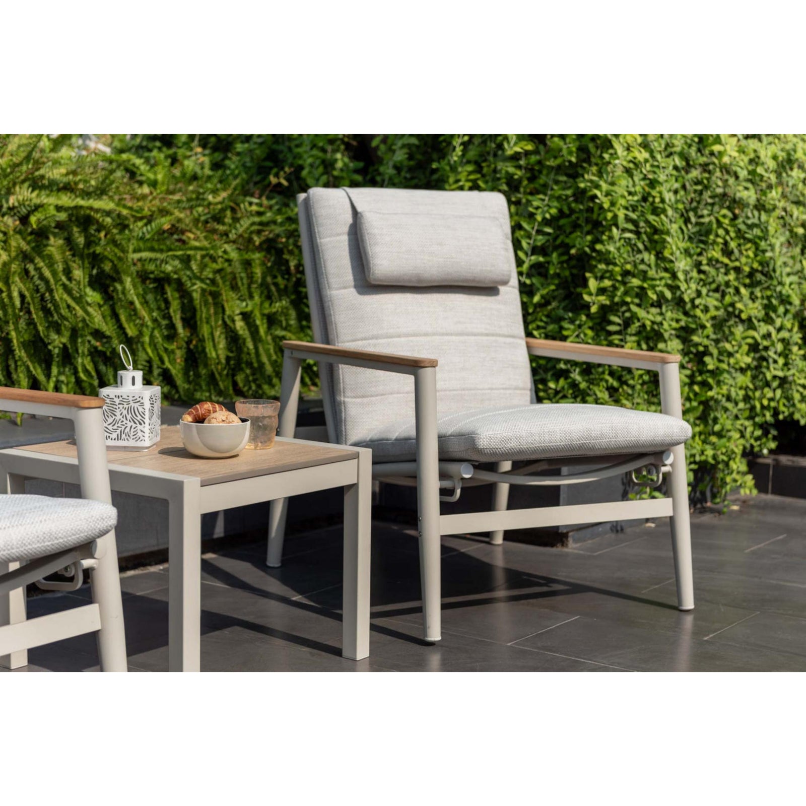 Urbanite Side Light Table
