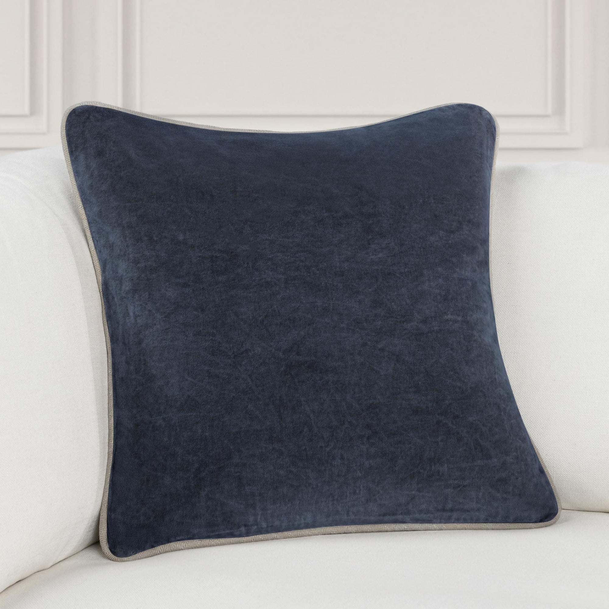 SLD Heirloom Velvet Multiple Sizes
