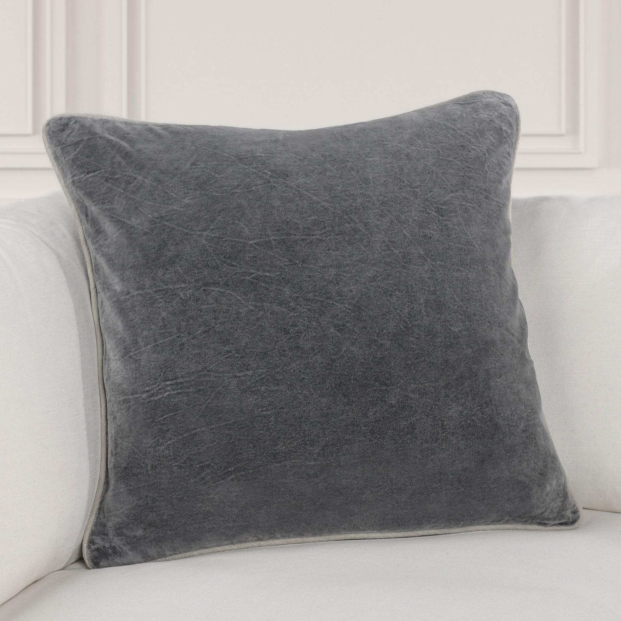 SLD Heirloom Velvet Multiple Sizes