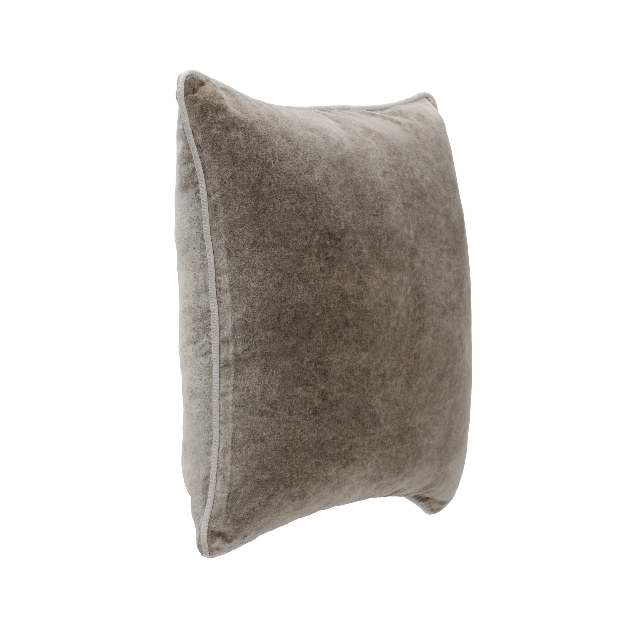 SLD Heirloom Velvet Multiple Sizes