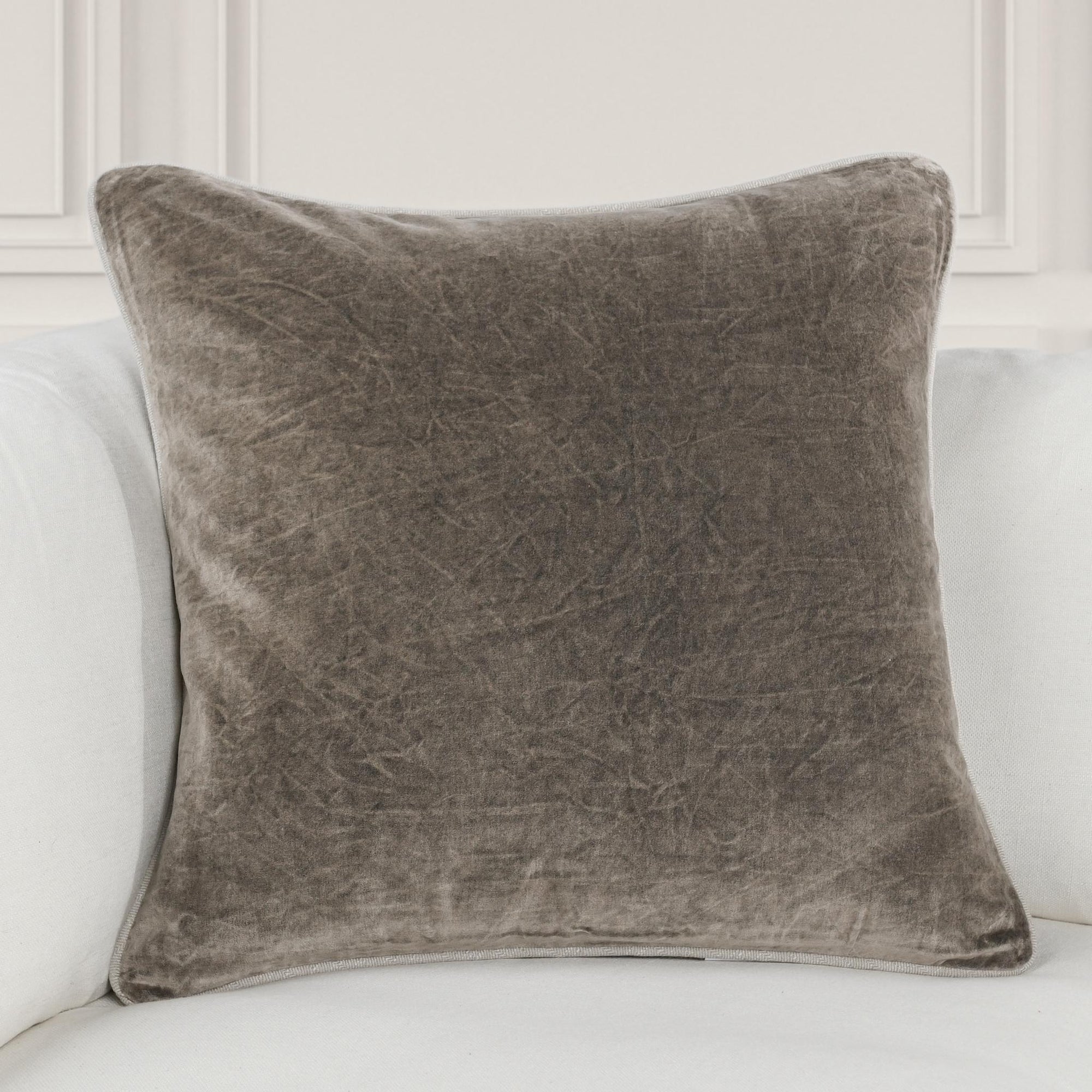 SLD Heirloom Velvet Multiple Sizes