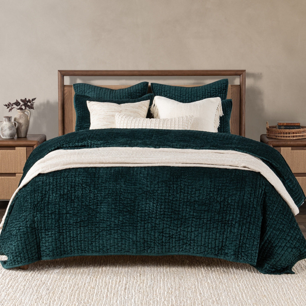 Bari Velvet King Quilt