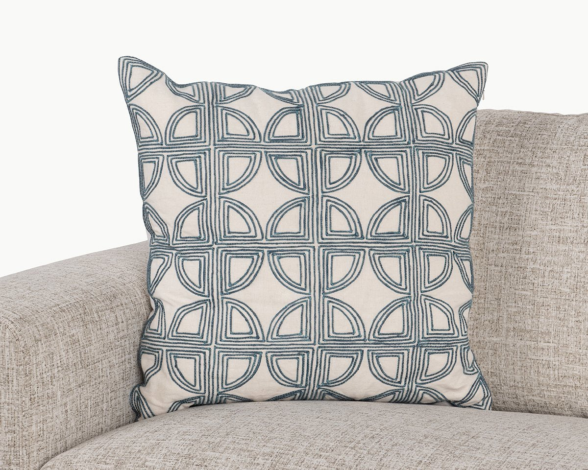 VC Elea Ivory/Blush Pillow