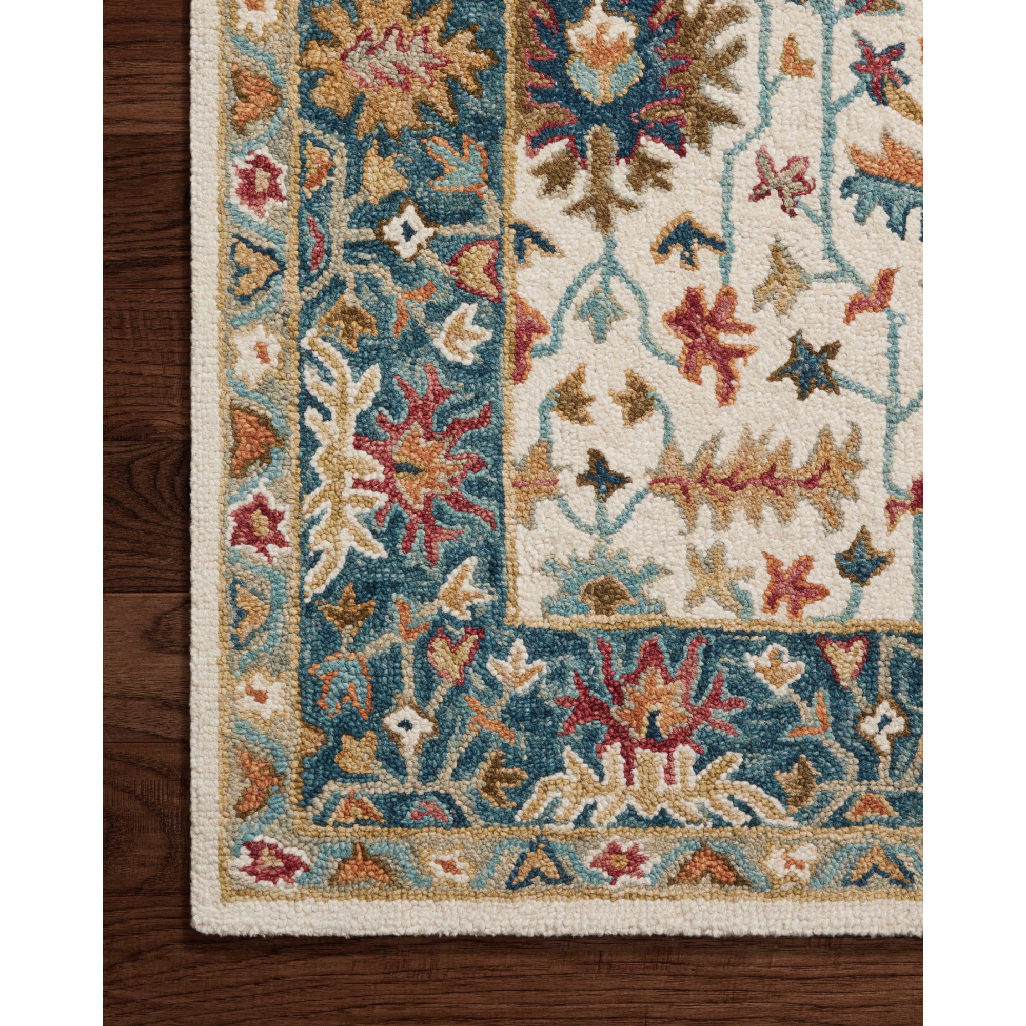 Loloi Victoria Ivory/Sky Rug