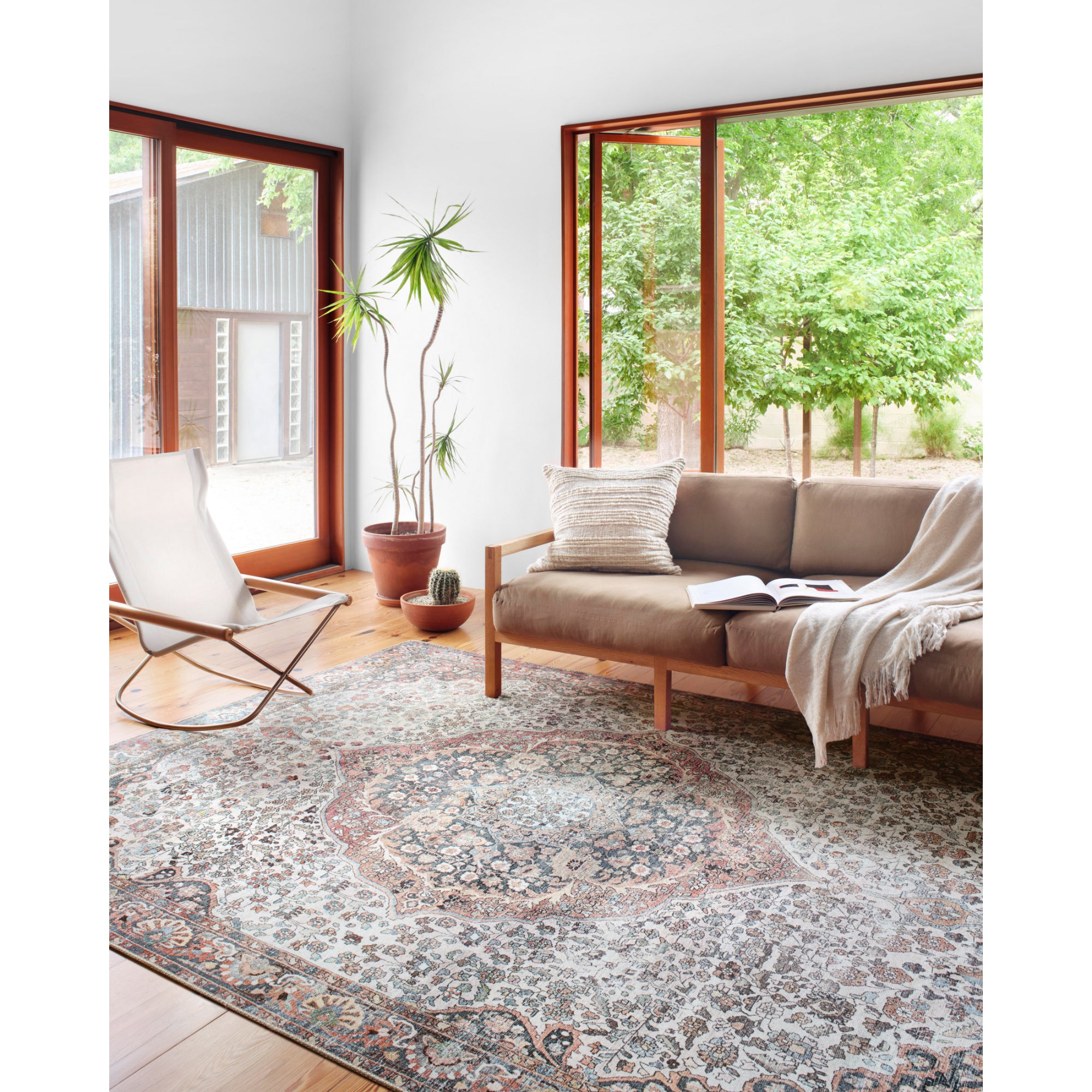 Loloi Wynter Red/Multi Rug