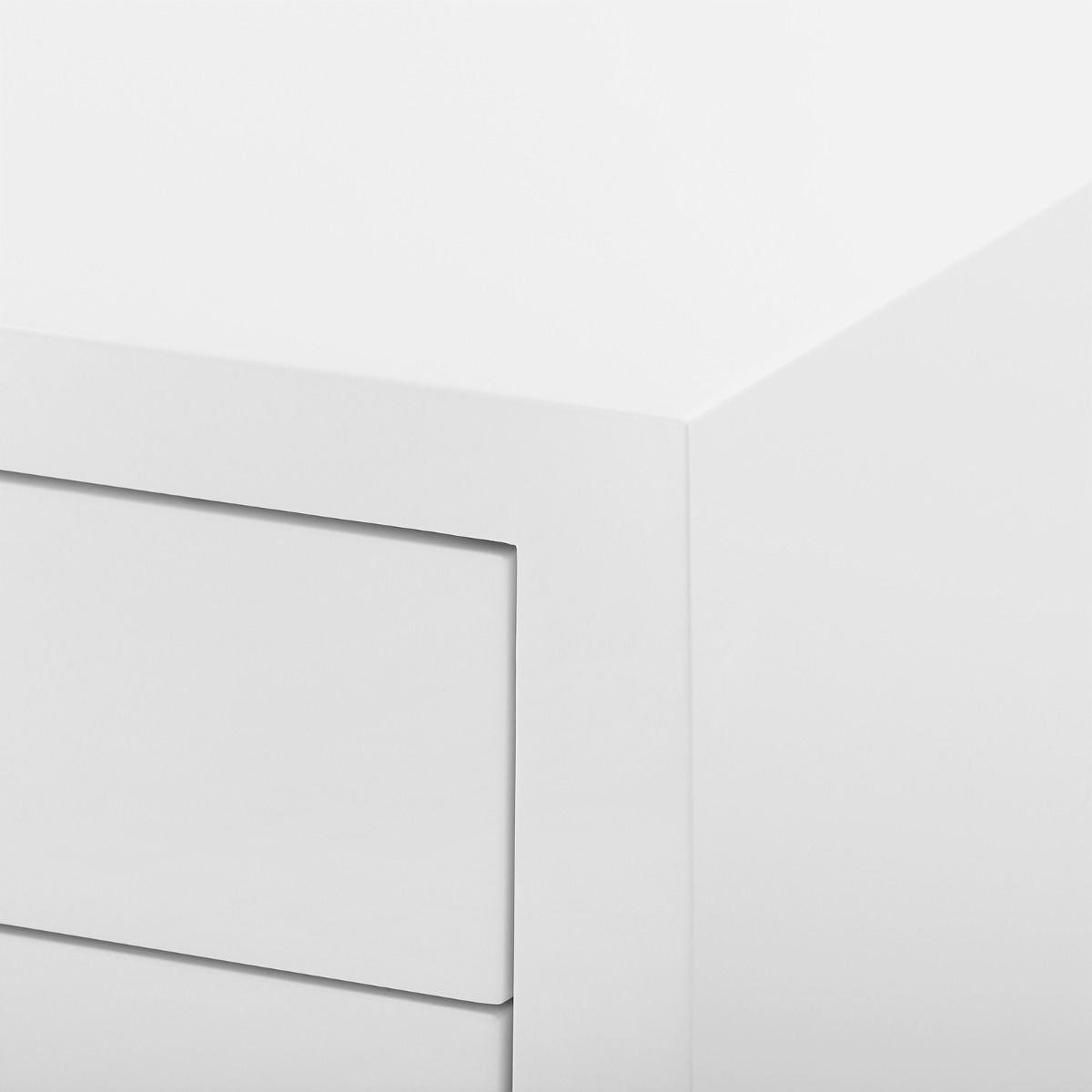 Madison Large 4-Drawer by Villa & House