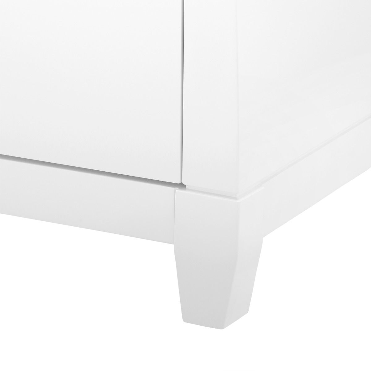 Madison Large 4-Drawer by Villa & House