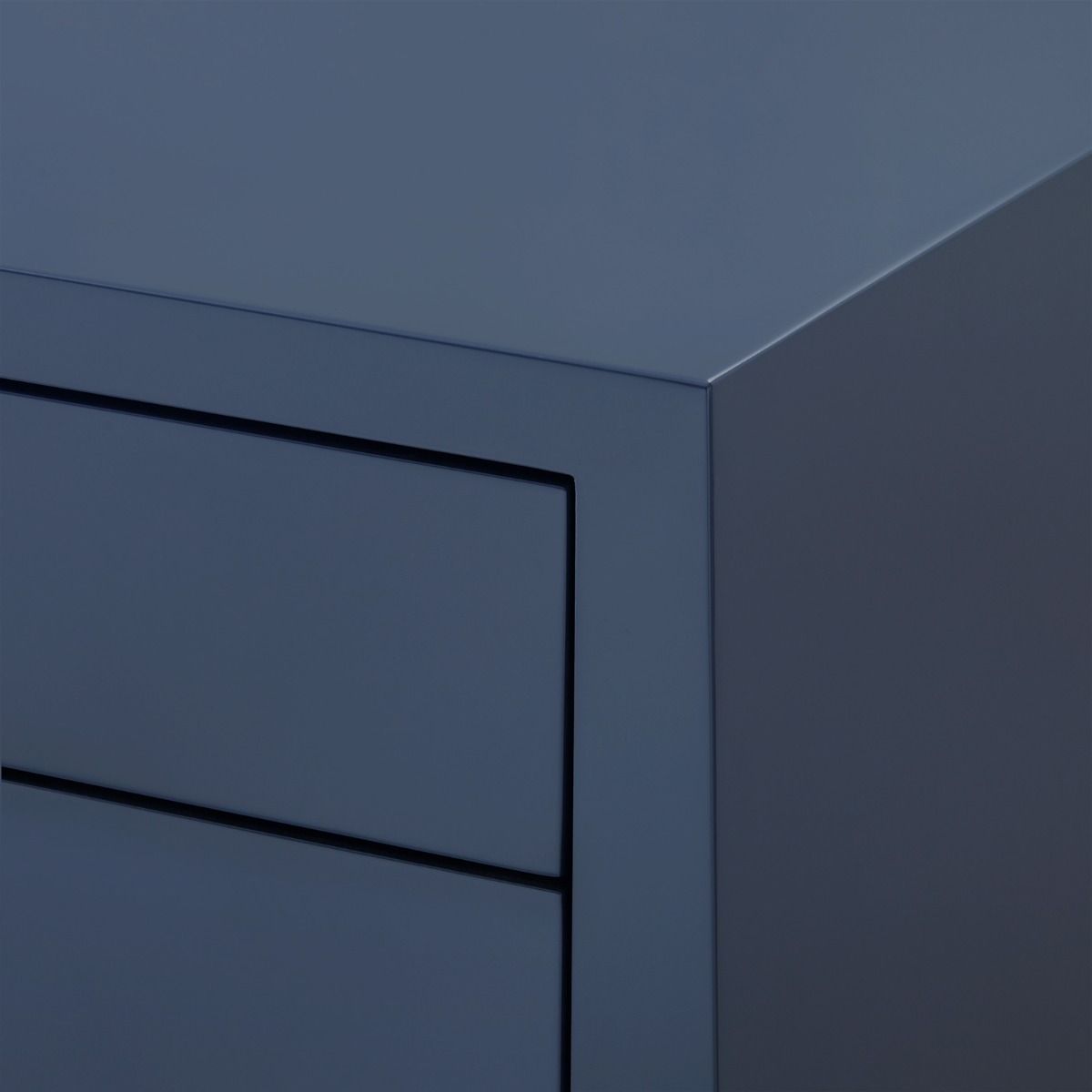 Madison 8-Drawer by Villa & House