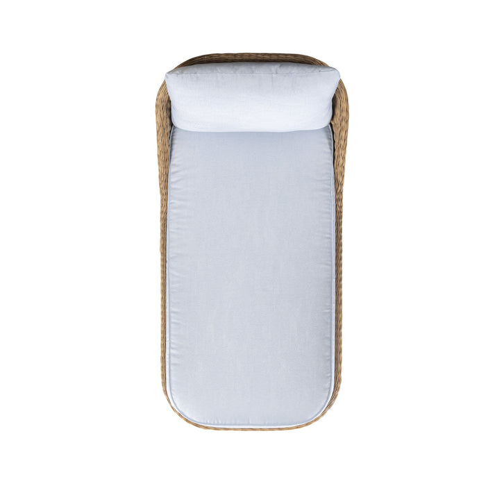 Axel Boucle Outdoor Lounge Chair