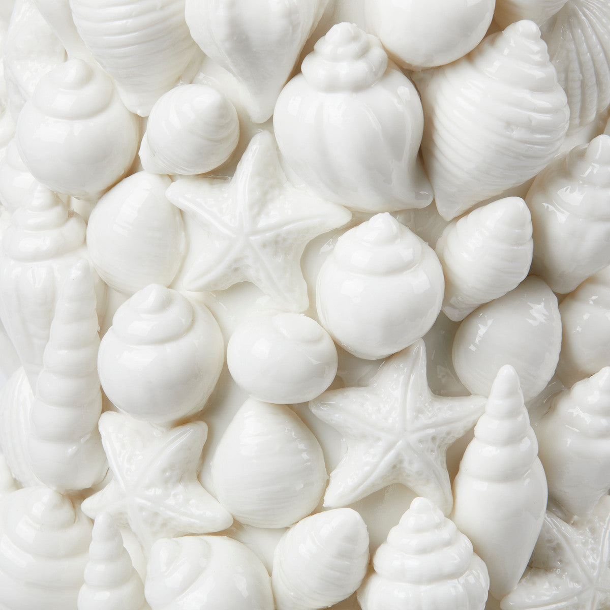 Sanibel Lamp with Shade 17-inch White Linen with Gold