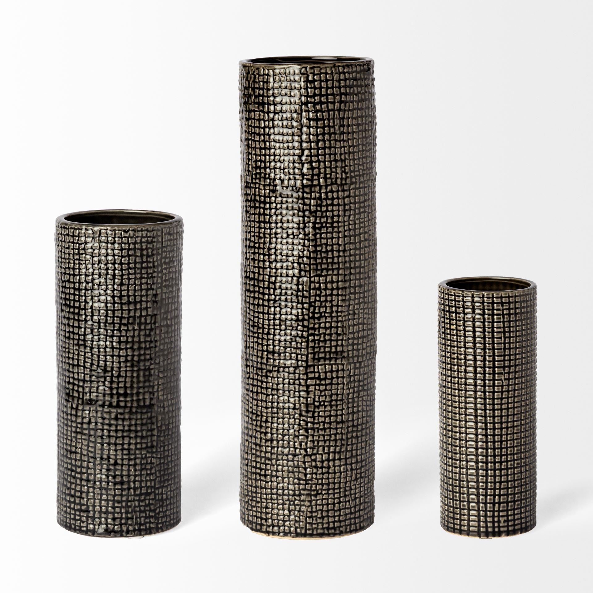 Kona III Large Black with Gold Cylindrical Ceramic Vase Vases Mercana , Black Friday Sale Mercana Furniture Sale, Old Bones Co, Mid Century Furniture Sale, Four Hands Furniture, Black Friday Sale Kona III Large Black with Gold Cylindrical Ceramic Vase,Gus Sale, Perigold Kona III Large Black with Gold Cylindrical Ceramic Vase Vases Black Friday Sale , Perigold Sale Kona III Large Black with Gold Cylindrical Ceramic Vase,Kona III Large Black with Gold Cylindrical Ceramic Vase Lulu and Georgia, Burke Decor Sal