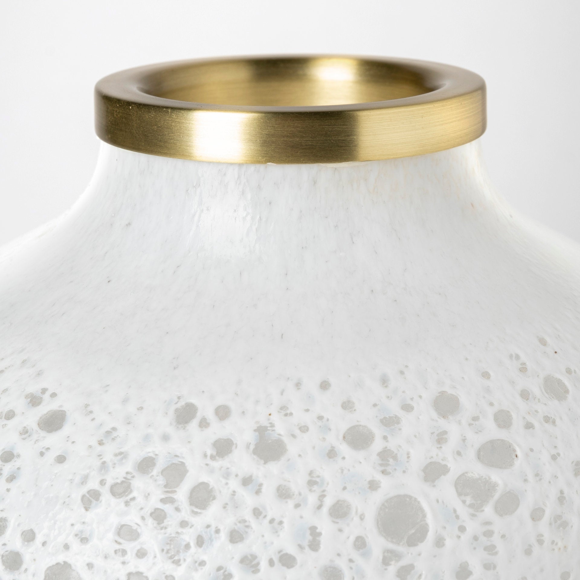 Pearl Short White Gold Rim Glass Vase Vases Mercana , Black Friday Sale Mercana Furniture Sale, Old Bones Co, Mid Century Furniture Sale, Four Hands Furniture, Black Friday Sale Pearl Short White Gold Rim Glass Vase,Gus Sale, Perigold Pearl Short White Gold Rim Glass Vase Vases Black Friday Sale , Perigold Sale Pearl Short White Gold Rim Glass Vase,Pearl Short White Gold Rim Glass Vase Lulu and Georgia, Burke Decor Sale Pearl Short White Gold Rim Glass Vase, www.oldbonesco.com