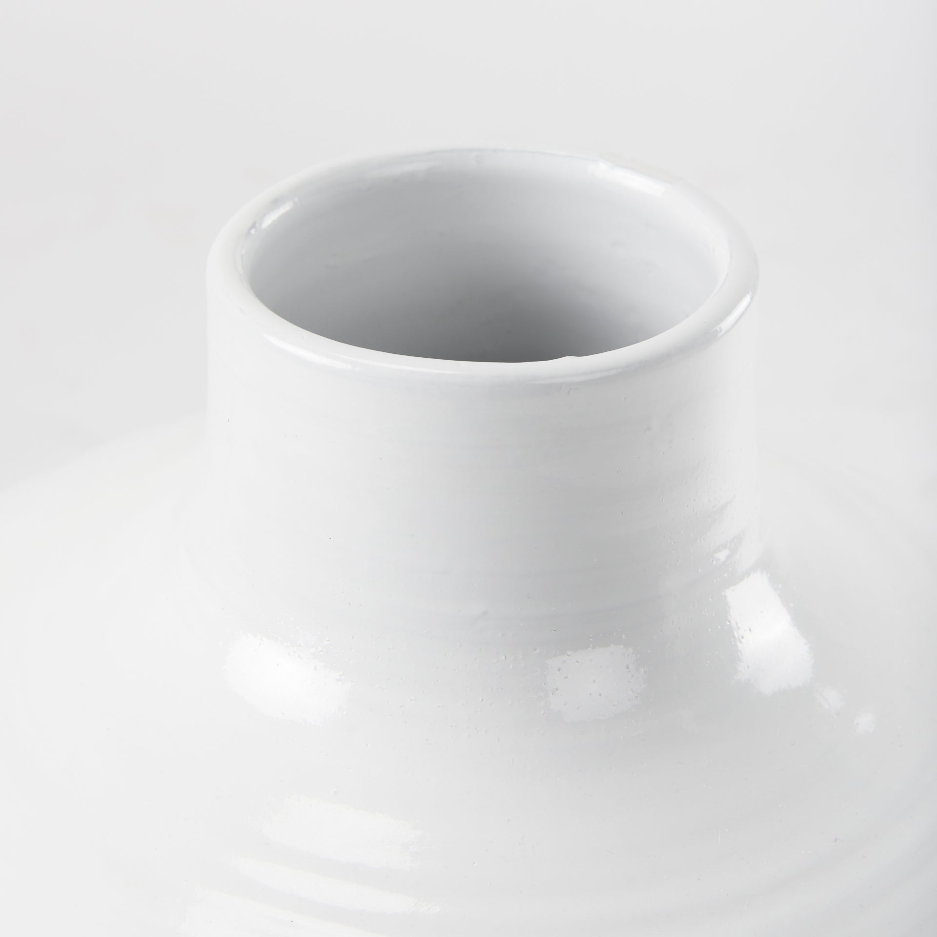 Amos White and Dark Beige Color Blocked Ceramic Floor Vase Vases Mercana , Black Friday Sale Mercana Furniture Sale, Old Bones Co, Mid Century Furniture Sale, Four Hands Furniture, Black Friday Sale Amos White and Dark Beige Color Blocked Ceramic Floor Vase,Gus Sale, Perigold Amos White and Dark Beige Color Blocked Ceramic Floor Vase Vases Black Friday Sale , Perigold Sale Amos White and Dark Beige Color Blocked Ceramic Floor Vase,Amos White and Dark Beige Color Blocked Ceramic Floor Vase Lulu and Georgia, 