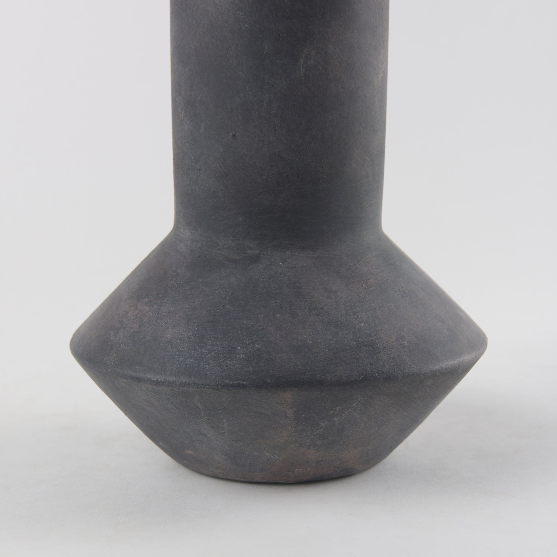 Esme Dark Gray Ceramic Vase Vases Mercana , Black Friday Sale Mercana Furniture Sale, Old Bones Co, Mid Century Furniture Sale, Four Hands Furniture, Black Friday Sale Esme Dark Gray Ceramic Vase,Gus Sale, Perigold Esme Dark Gray Ceramic Vase Vases Black Friday Sale , Perigold Sale Esme Dark Gray Ceramic Vase,Esme Dark Gray Ceramic Vase Lulu and Georgia, Burke Decor Sale Esme Dark Gray Ceramic Vase, www.oldbonesco.com