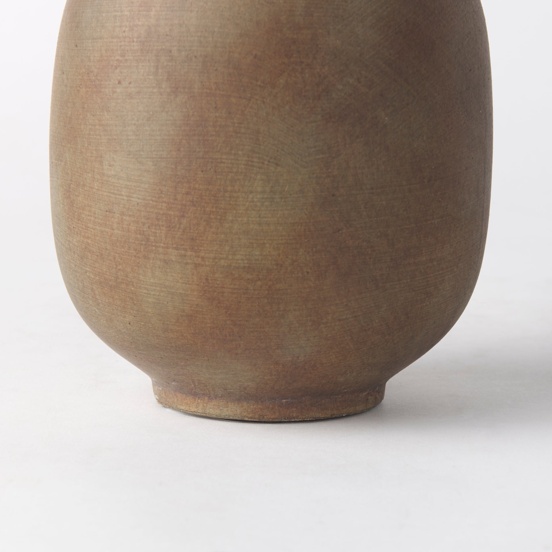 Rylee Medium Brown Ceramic Vase Vases Mercana , Black Friday Sale Mercana Furniture Sale, Old Bones Co, Mid Century Furniture Sale, Four Hands Furniture, Black Friday Sale Rylee Medium Brown Ceramic Vase,Gus Sale, Perigold Rylee Medium Brown Ceramic Vase Vases Black Friday Sale , Perigold Sale Rylee Medium Brown Ceramic Vase,Rylee Medium Brown Ceramic Vase Lulu and Georgia, Burke Decor Sale Rylee Medium Brown Ceramic Vase, www.oldbonesco.com
