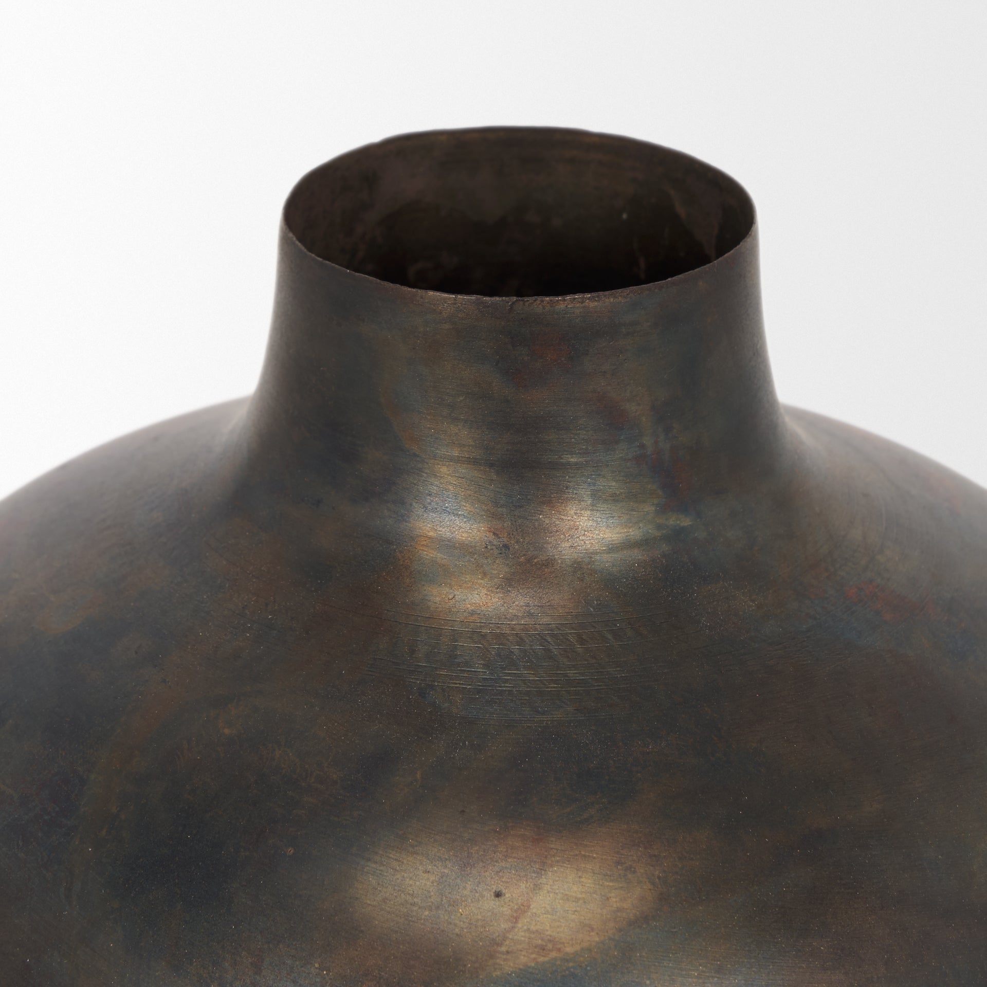 Daya Antiqued Gold Metal Vase Vases Mercana , Black Friday Sale Mercana Furniture Sale, Old Bones Co, Mid Century Furniture Sale, Four Hands Furniture, Black Friday Sale Daya Antiqued Gold Metal Vase,Gus Sale, Perigold Daya Antiqued Gold Metal Vase Vases Black Friday Sale , Perigold Sale Daya Antiqued Gold Metal Vase,Daya Antiqued Gold Metal Vase Lulu and Georgia, Burke Decor Sale Daya Antiqued Gold Metal Vase, www.oldbonesco.com