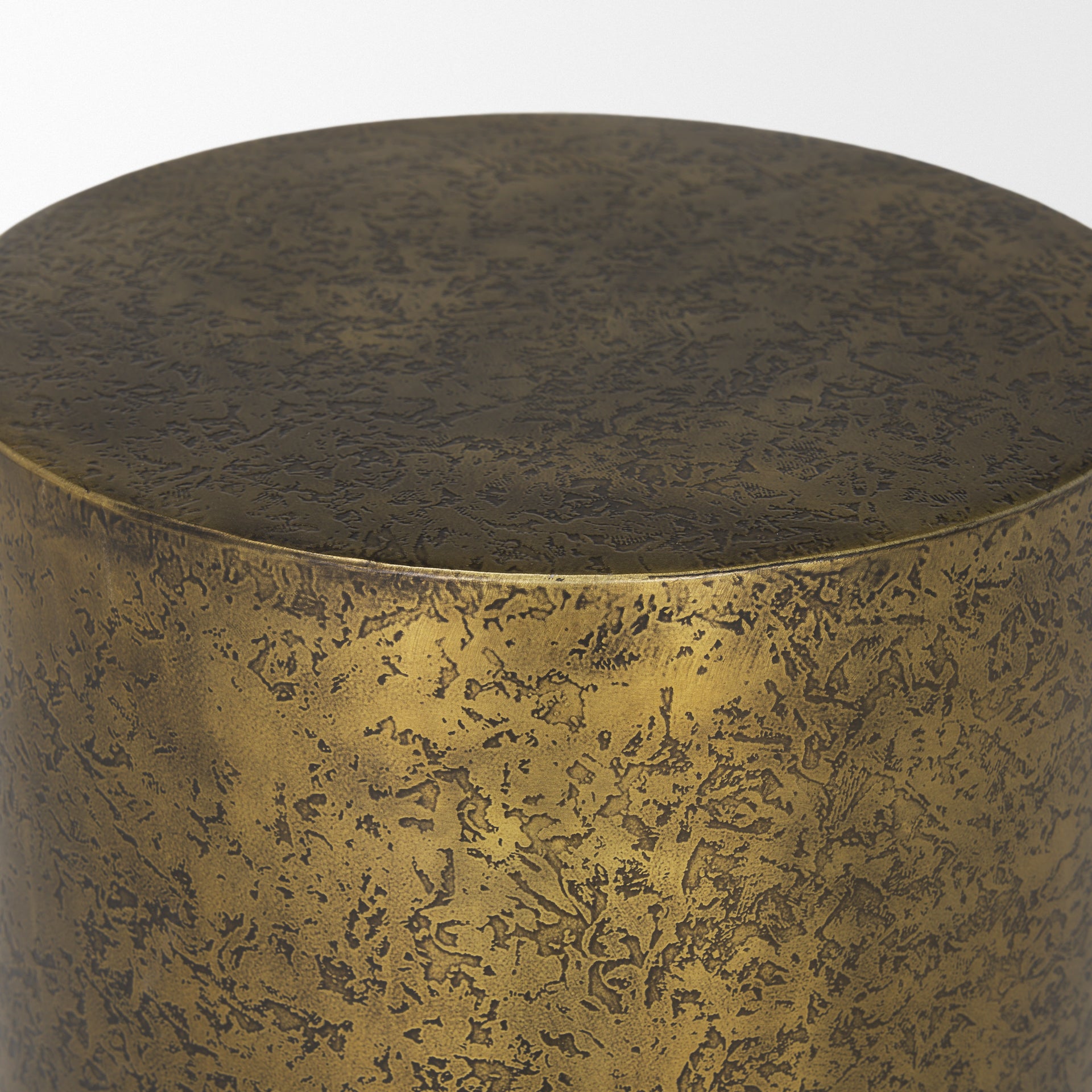 Rosh Textured Gold Metal with Acid Wash Accent Table Side & End Tables Mercana , Black Friday Sale Mercana Furniture Sale, Old Bones Co, Mid Century Furniture Sale, Four Hands Furniture, Black Friday Sale Rosh Textured Gold Metal with Acid Wash Accent Table,Gus Sale, Perigold Rosh Textured Gold Metal with Acid Wash Accent Table Side & End Tables Black Friday Sale , Perigold Sale Rosh Textured Gold Metal with Acid Wash Accent Table,Rosh Textured Gold Metal with Acid Wash Accent Table Lulu and Georgia, Burke 