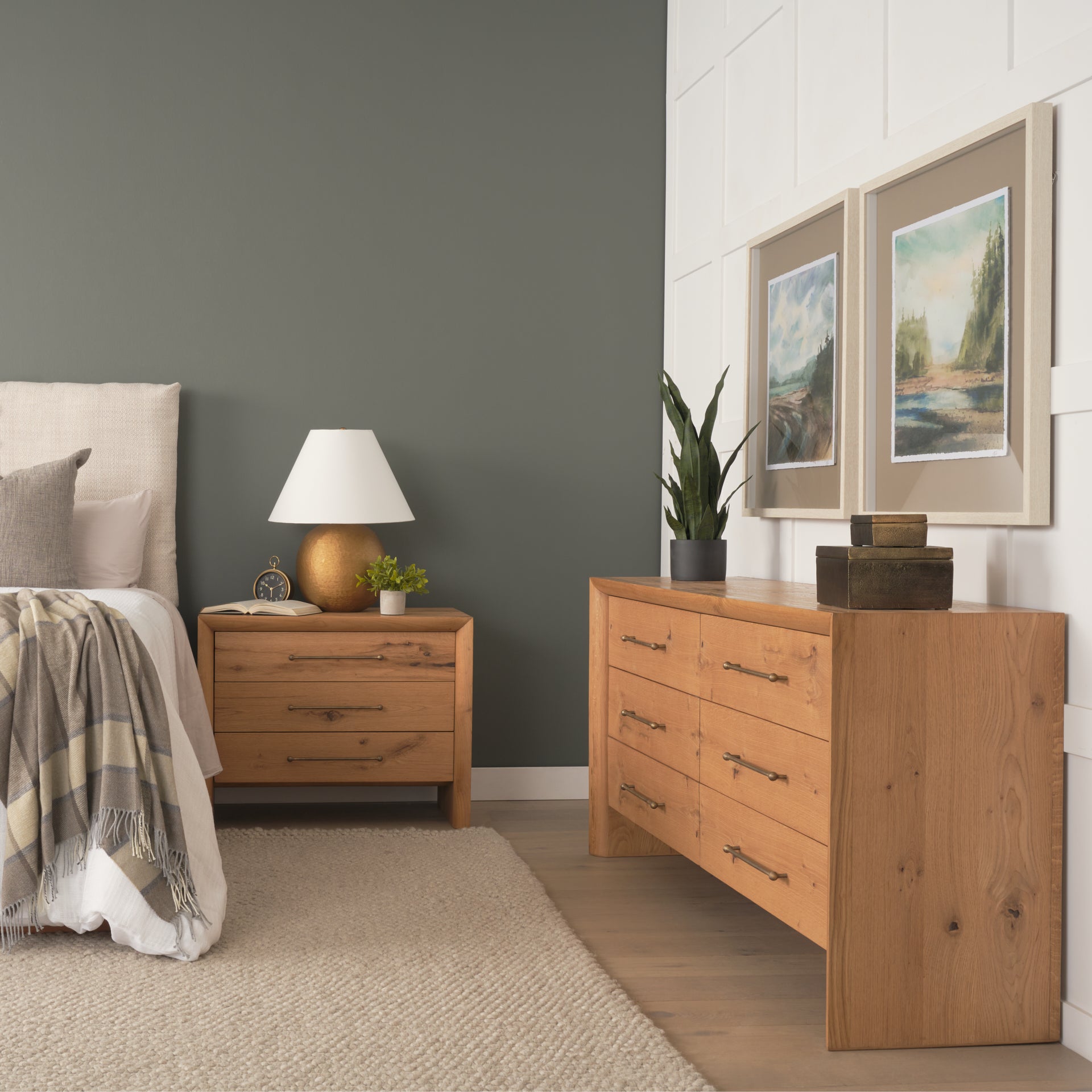 Belford 6-Drawer Light Brown Oak Wood Dresser