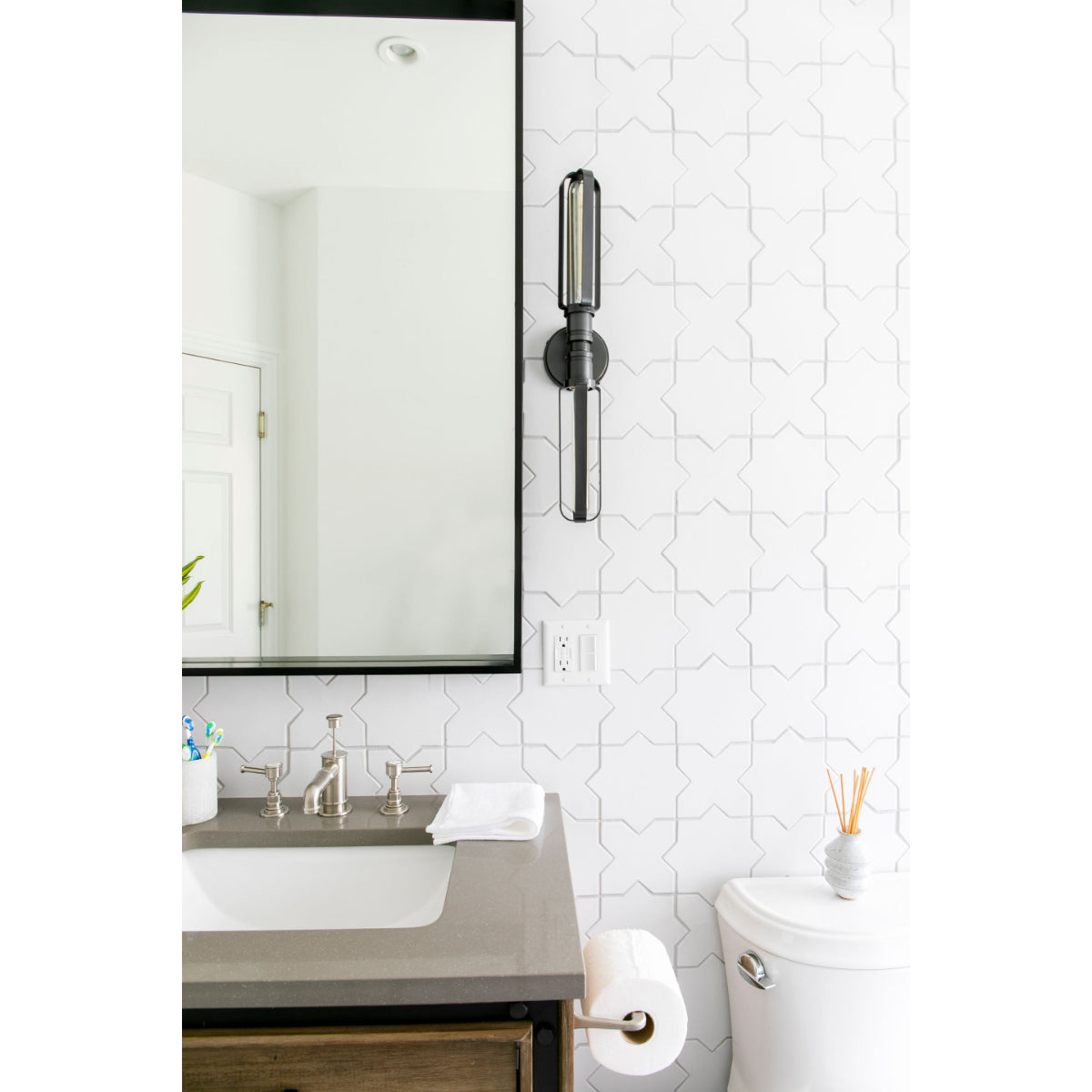 Red Hook Wall Sconce