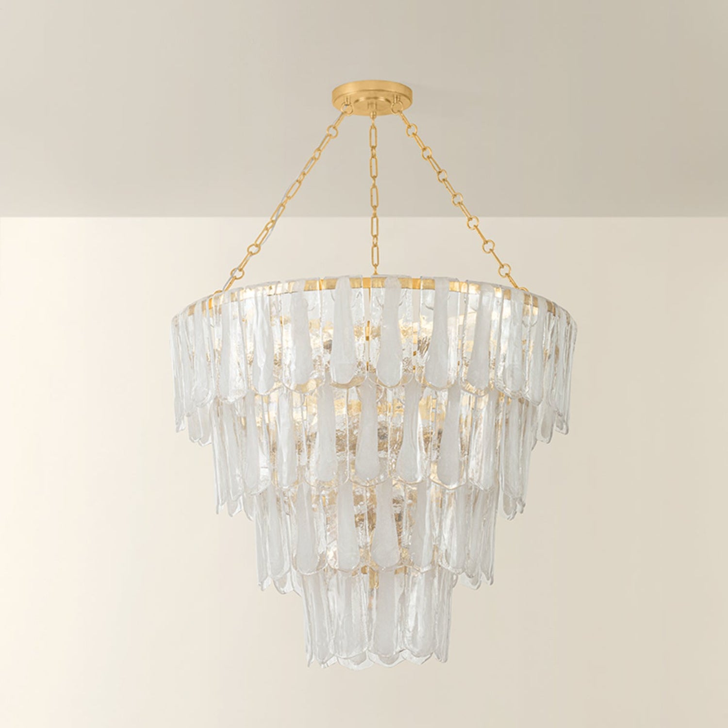 Tappan 21-Light Chandelier