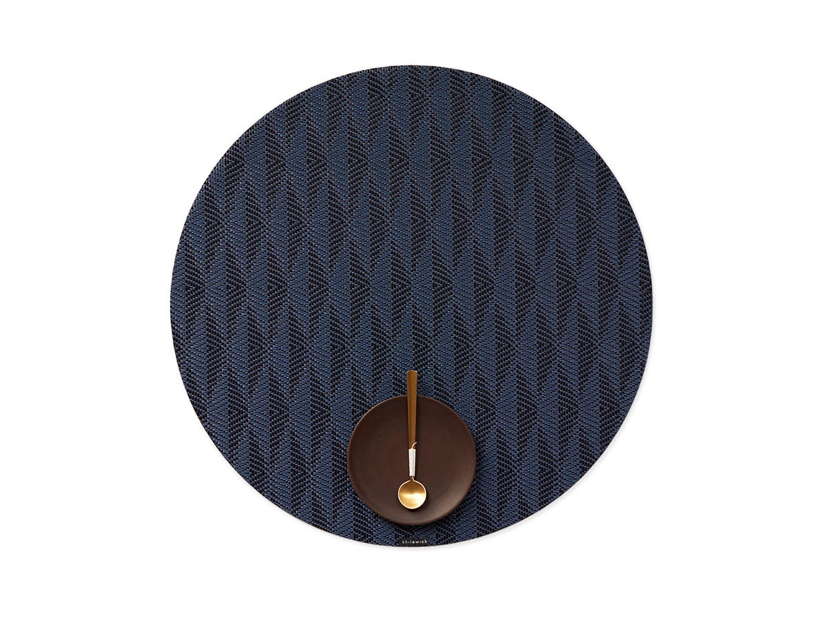 Arrow Round Placemat Placemats Chilewich , Black Friday Sale Chilewich Furniture Sale, Old Bones Co, Mid Century Furniture Sale, Four Hands Furniture, Black Friday Sale Arrow Round Placemat,Gus Sale, Perigold Arrow Round Placemat Placemats Black Friday Sale , Perigold Sale Arrow Round Placemat,Arrow Round Placemat Lulu and Georgia, Burke Decor Sale Arrow Round Placemat, www.oldbonesco.com