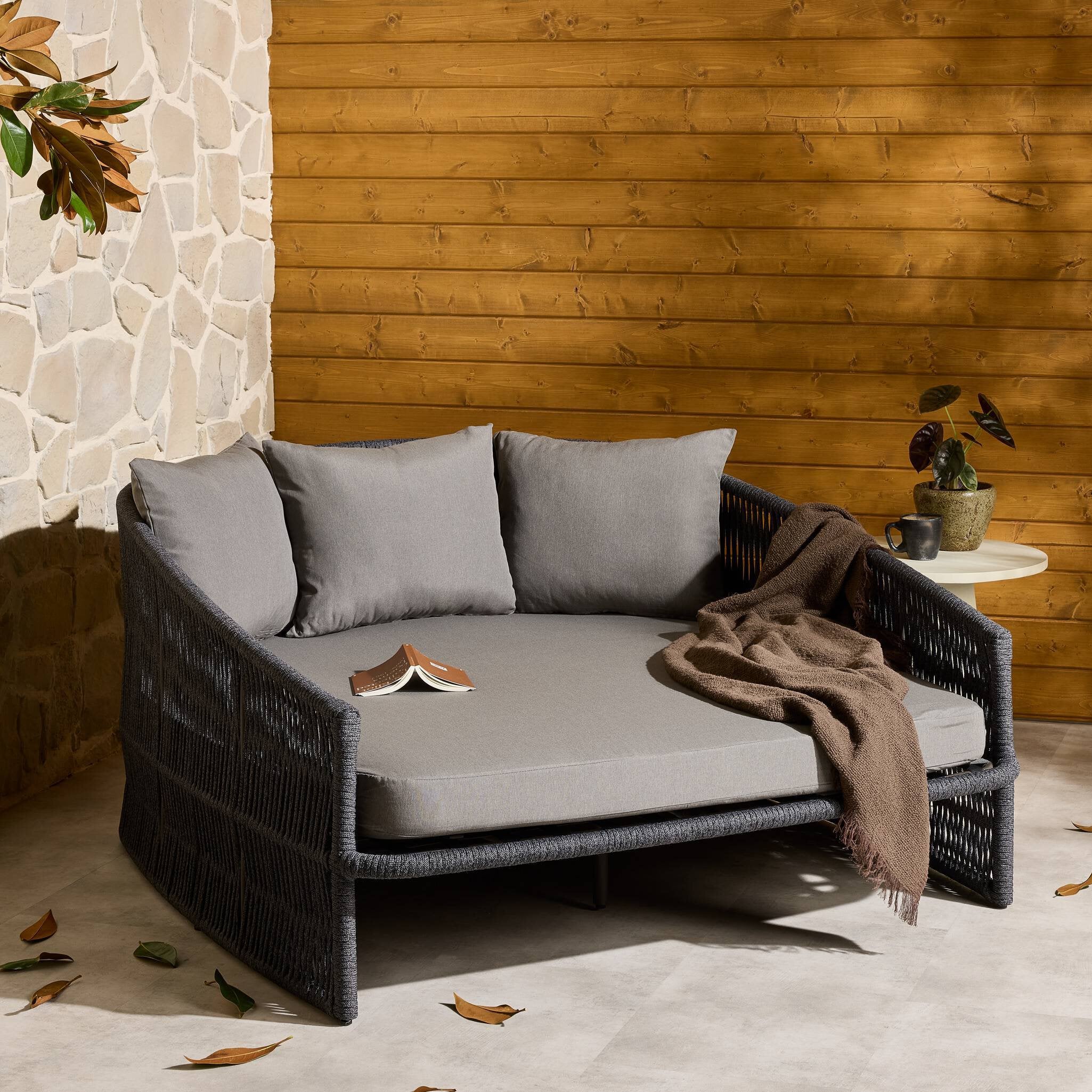 Porto Outdoor Daybed - Thumbnail 2