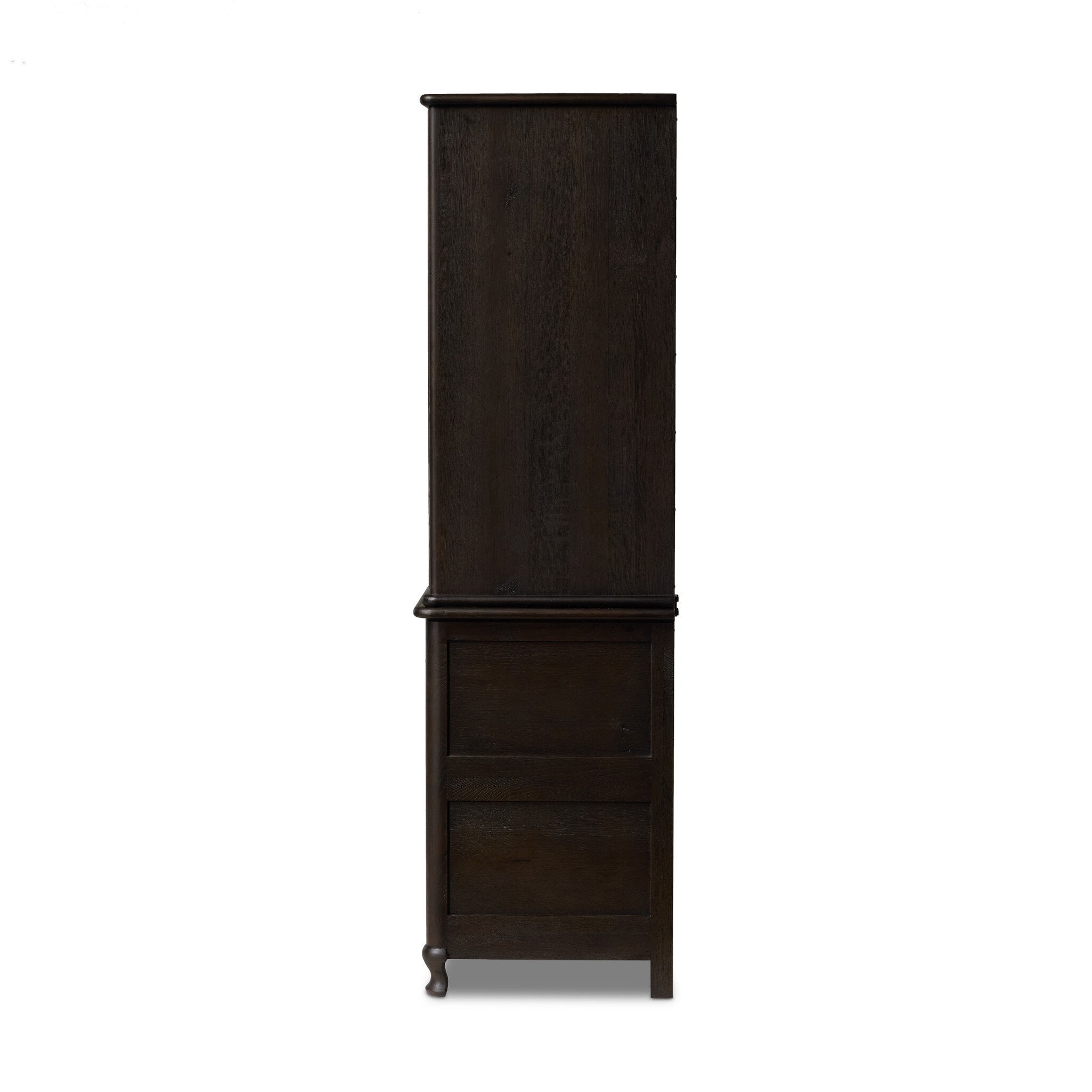 Pika Armoire