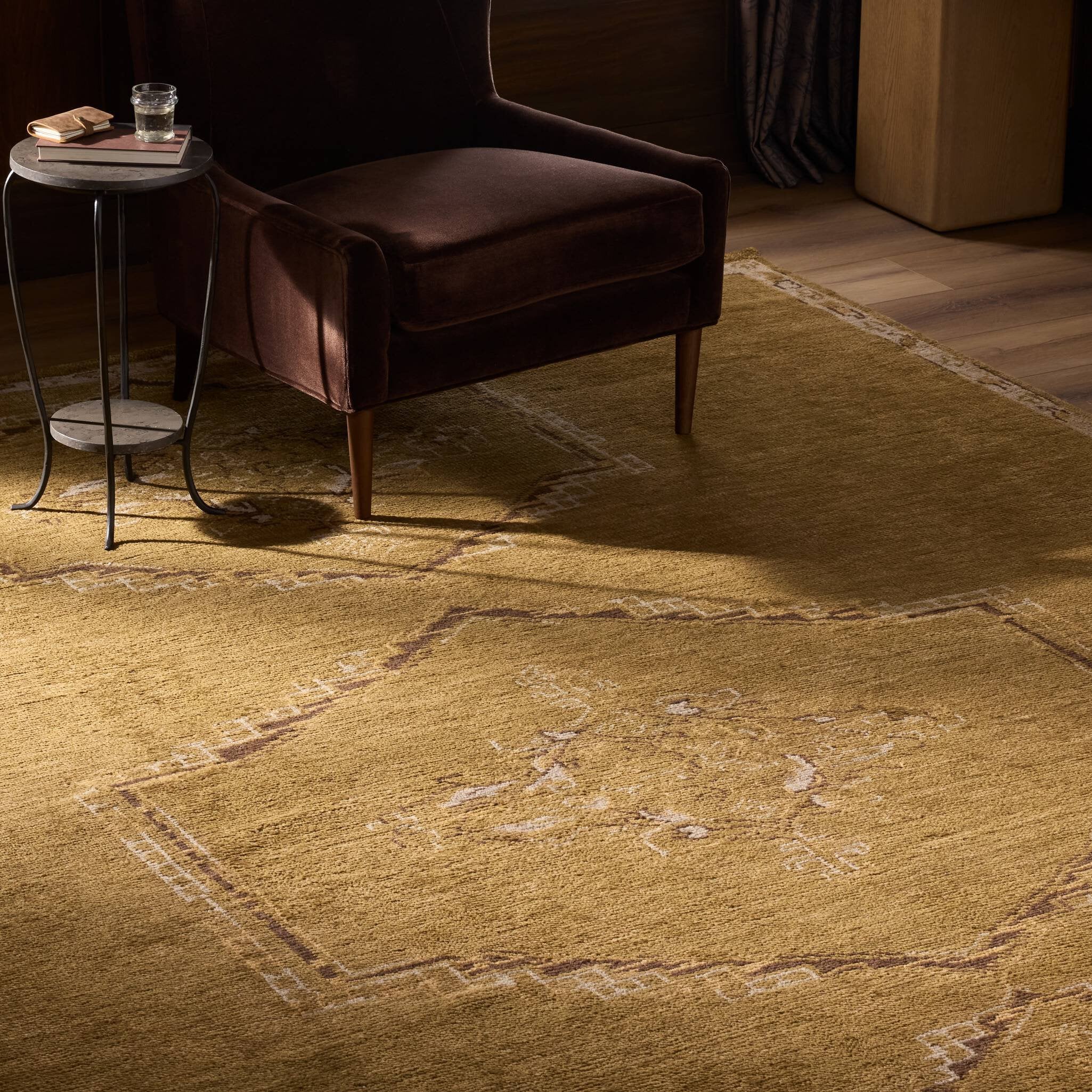 Astana Hand-Knotted Rug