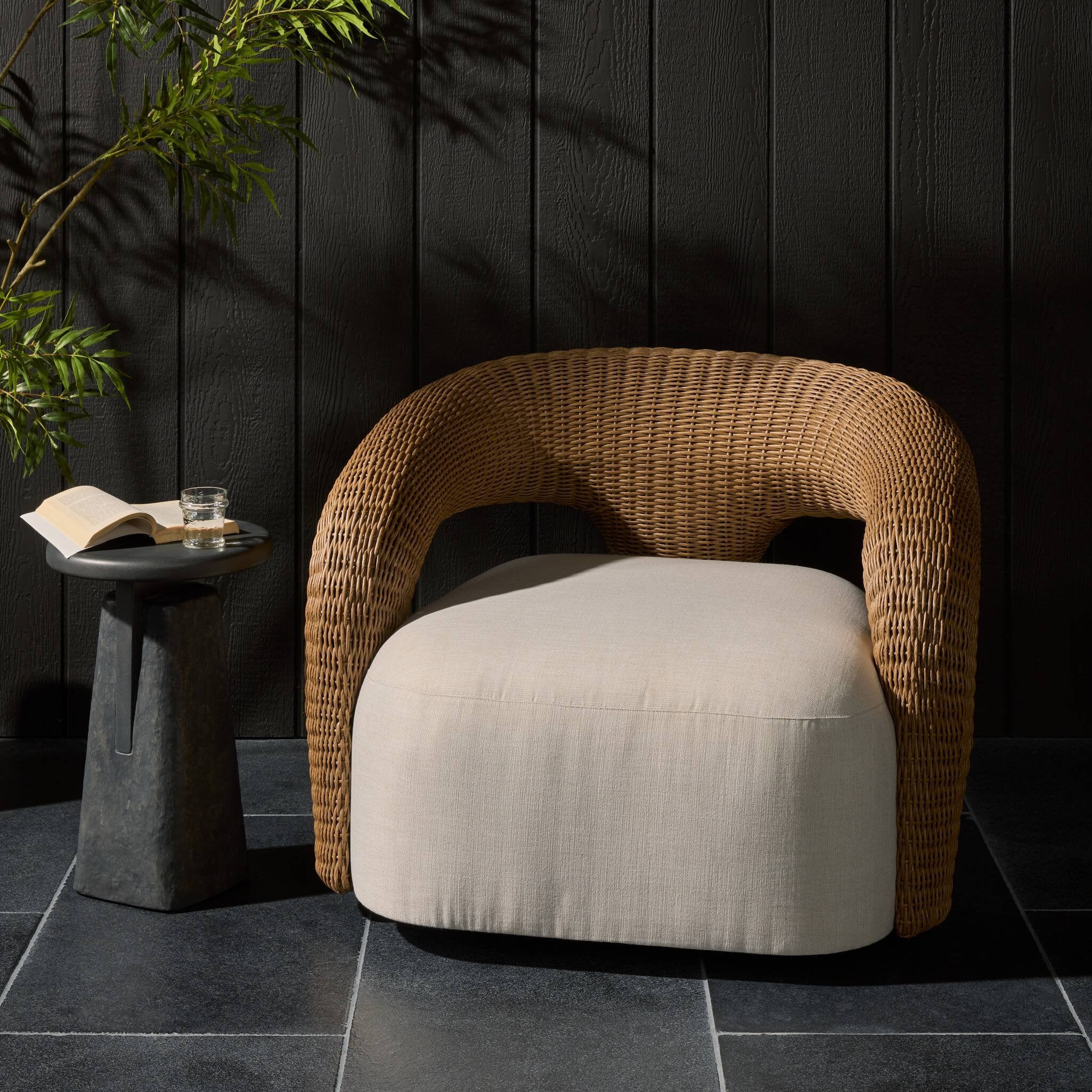 Mazie Outdoor Swivel Chair - Vergo Cream