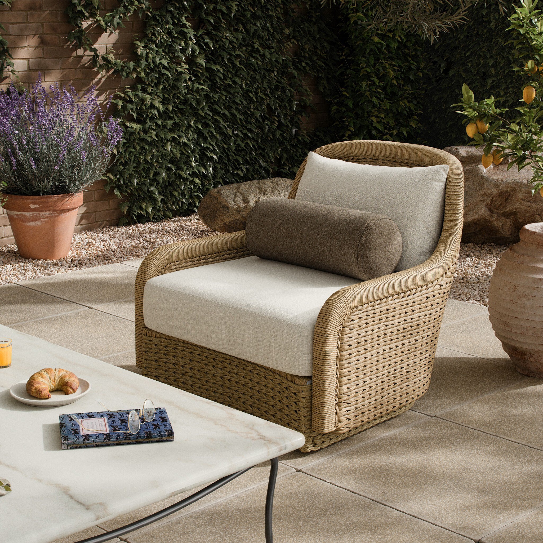 Bellage Outdoor Swivel Chair - Vergo Cream