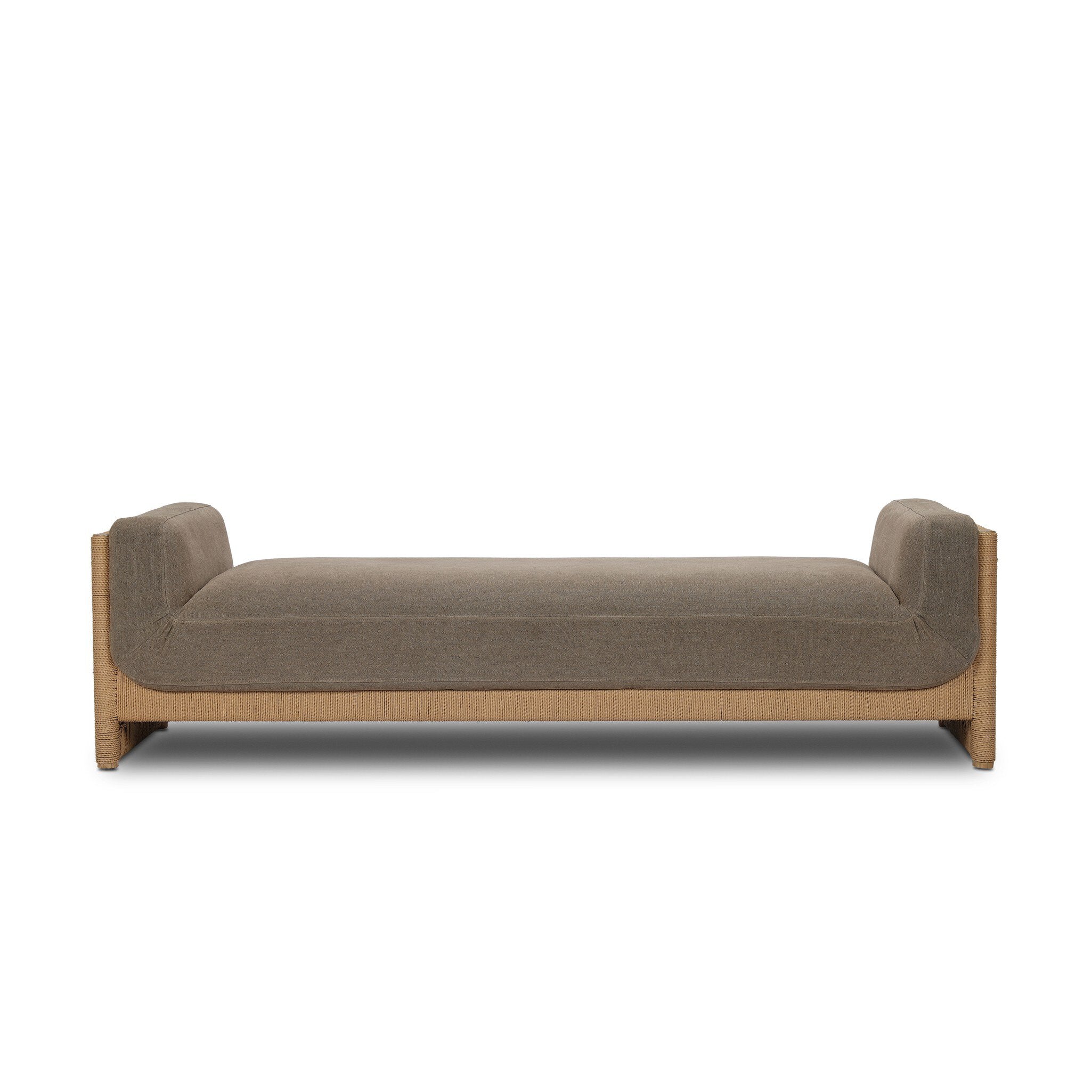Collier Chaise - Broadway Coffee