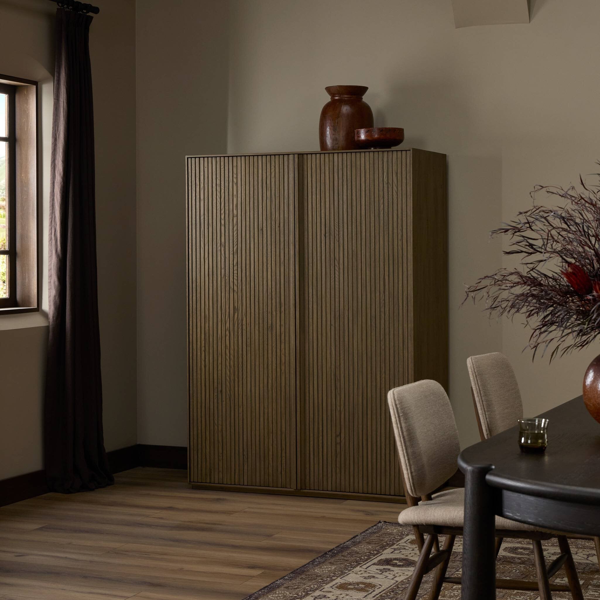 Leo Cabinet - Rustic Grey Veneer