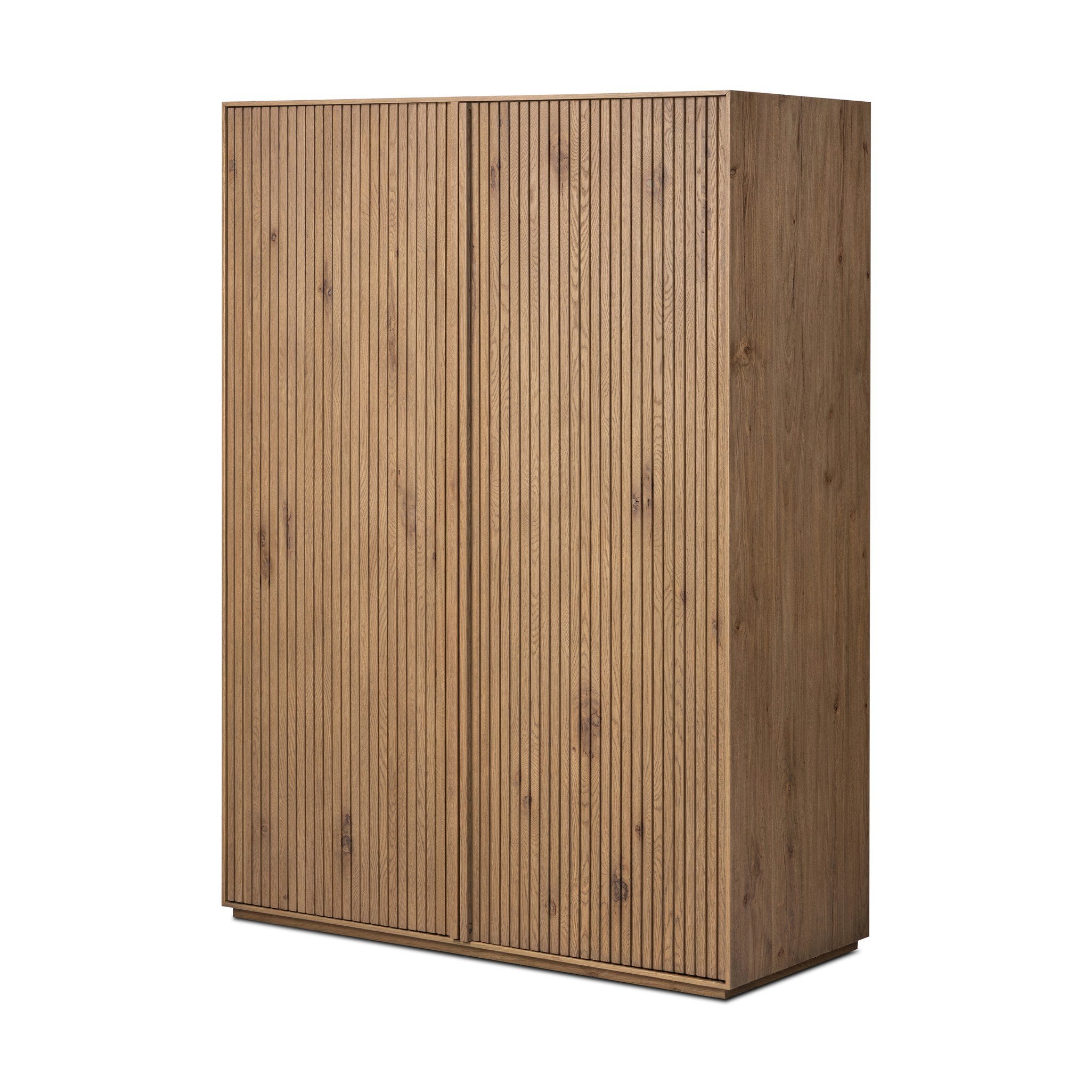 Leo Cabinet
