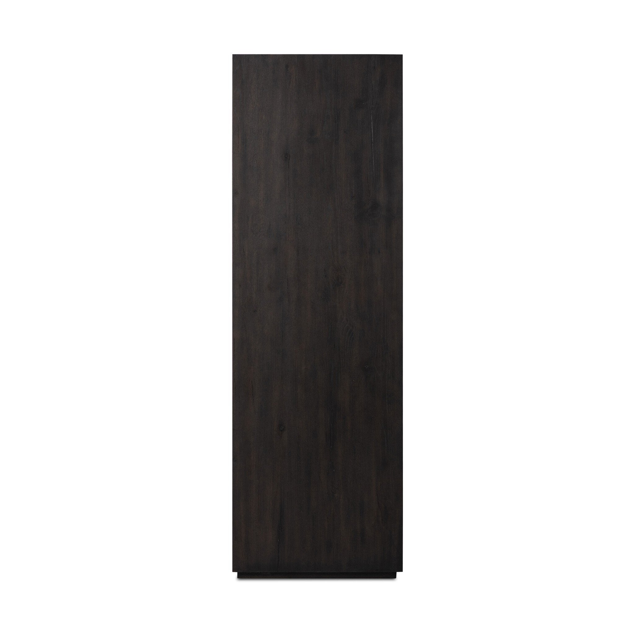 Leo Cabinet