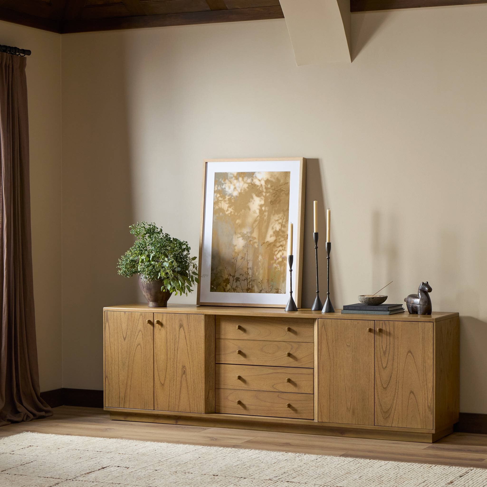Daxon Sideboard - Sandy Mindi