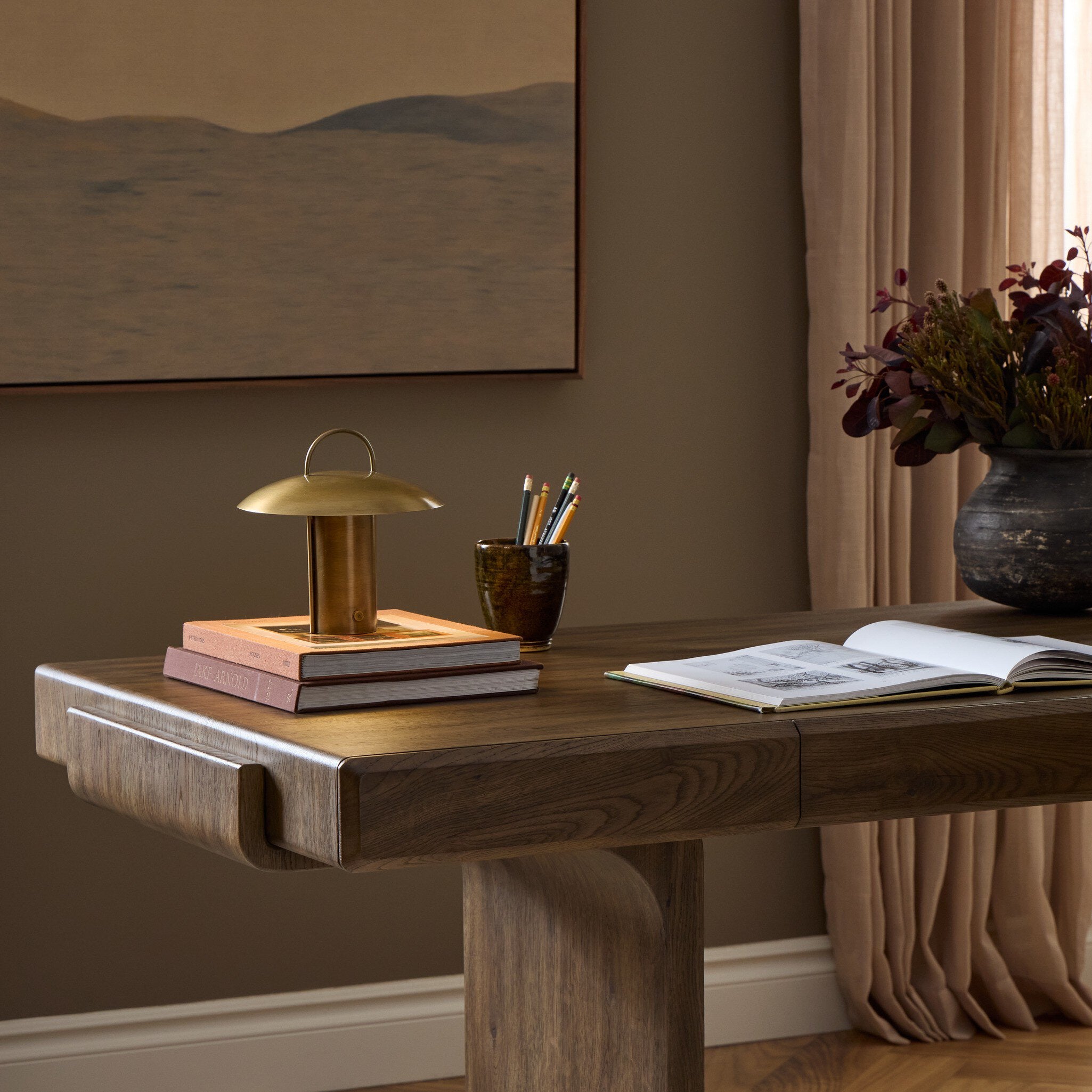Kivo Cordless Table Lamp
