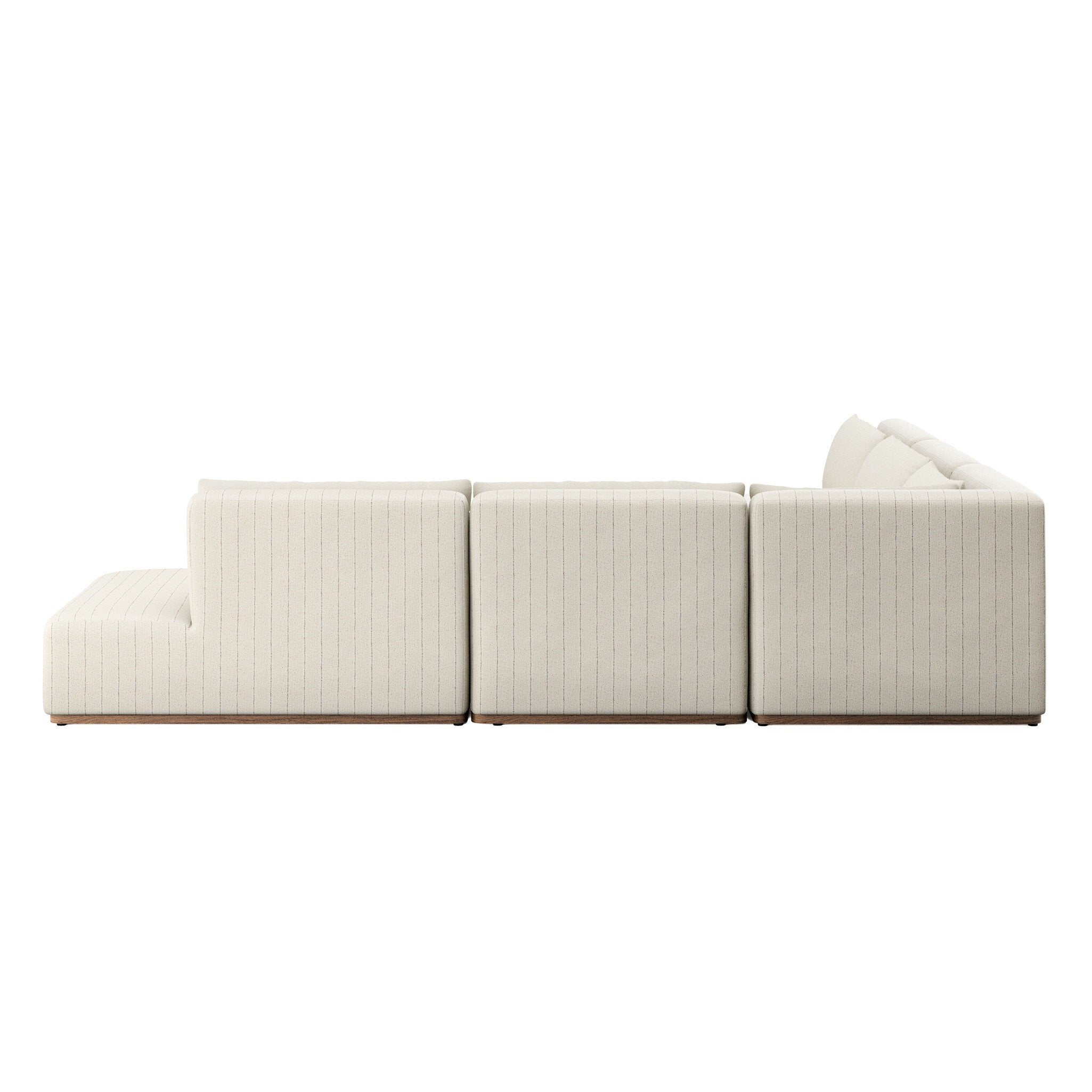 Adler Outdoor 5-Piece Sectional + Bumper Chaise