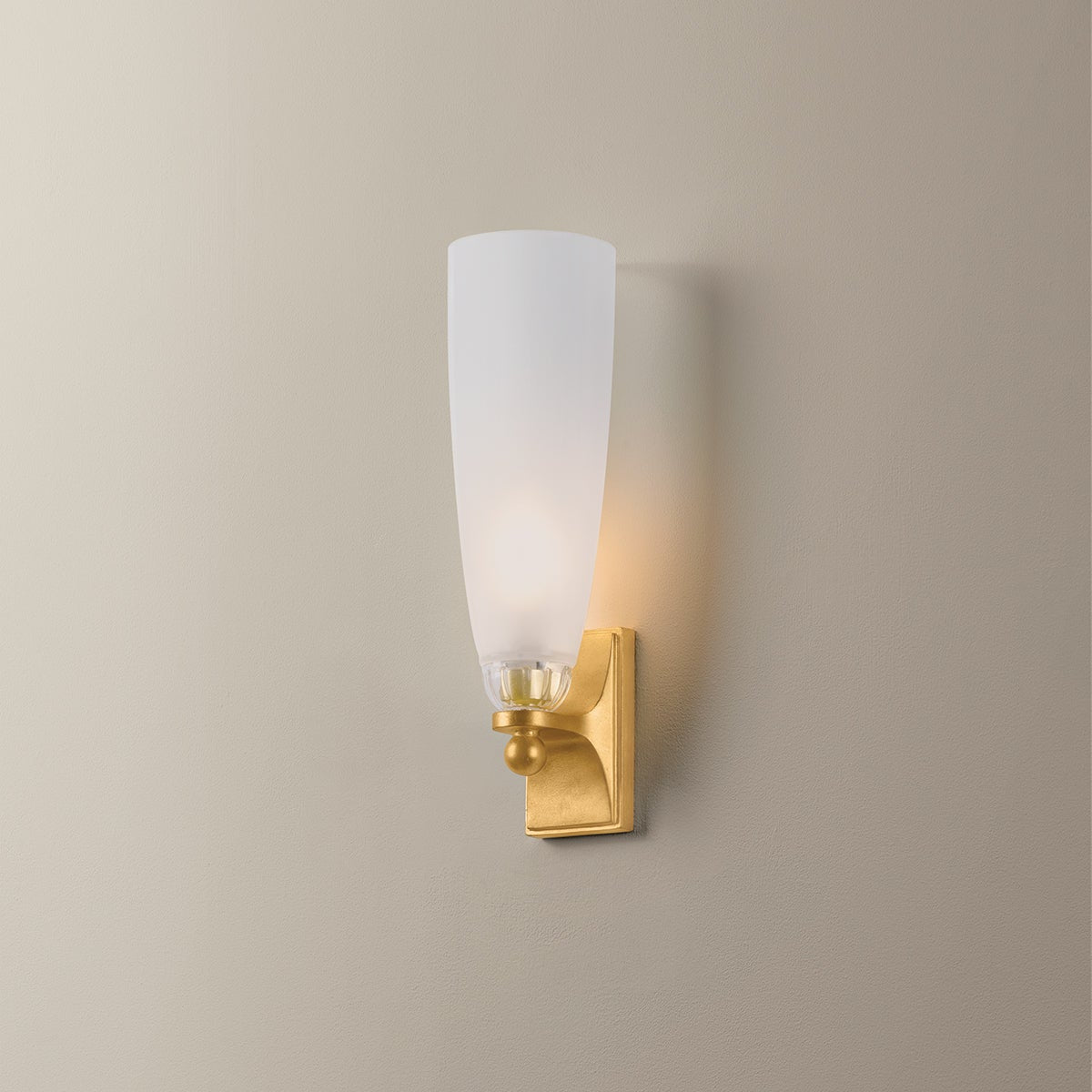 Ravenswood Wall Sconce