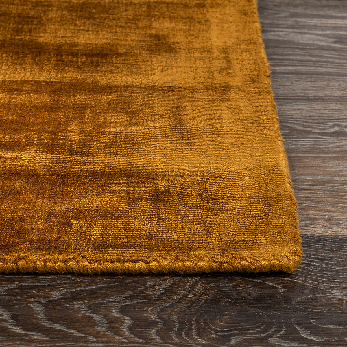 Berlin Distressed Vintage Gold Rug