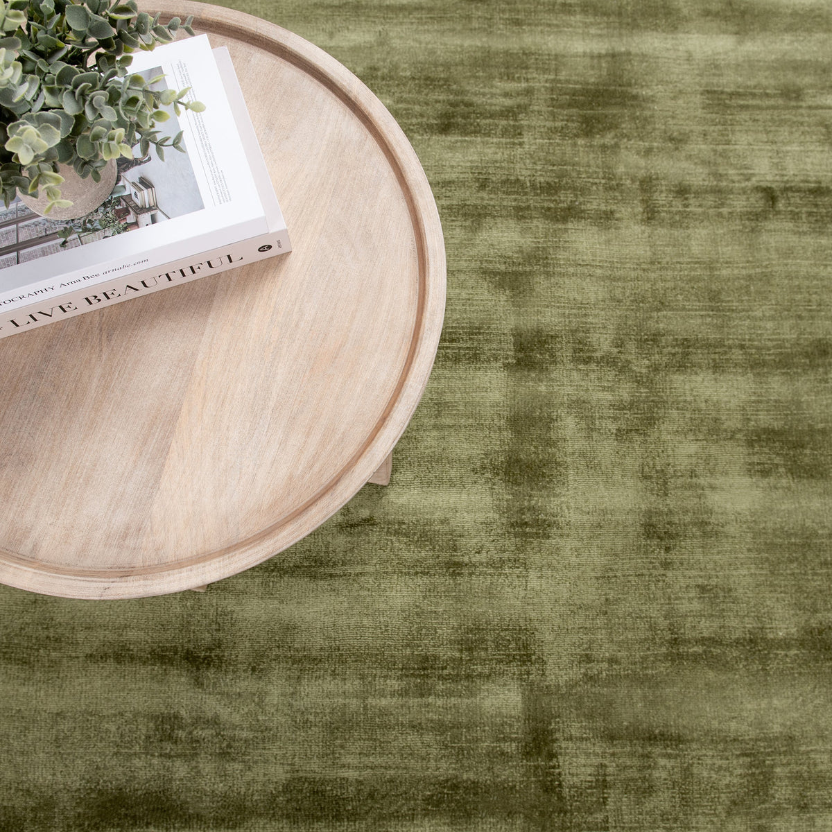 Berlin Distressed Ivory Rug